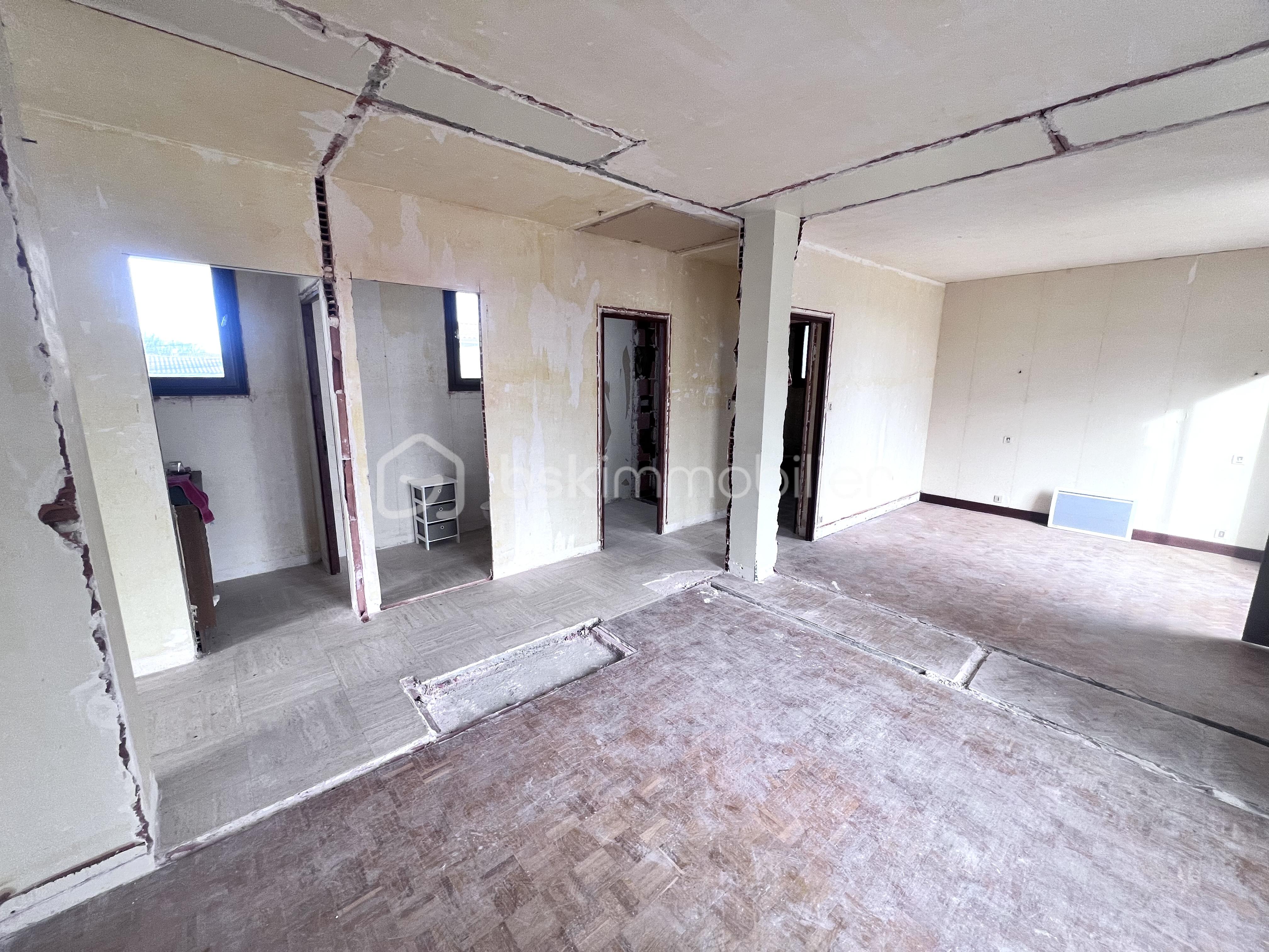 Maison traditionnelle de 200 m² - 70D92EF5-1F98-4564-B879-36324ACF3397.jpeg