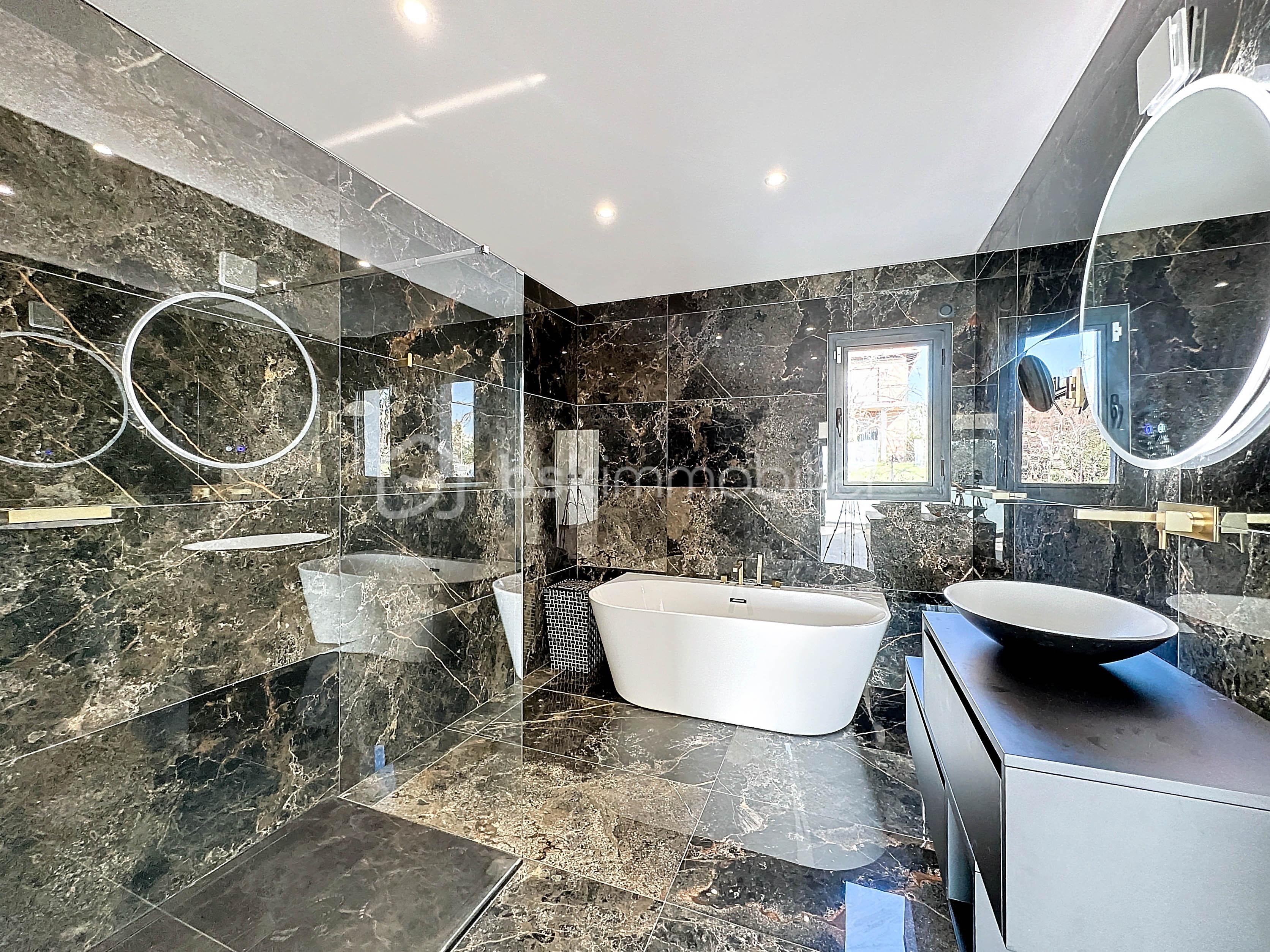 Maison contemporaine de 198 m² - IMG_1037.jpg