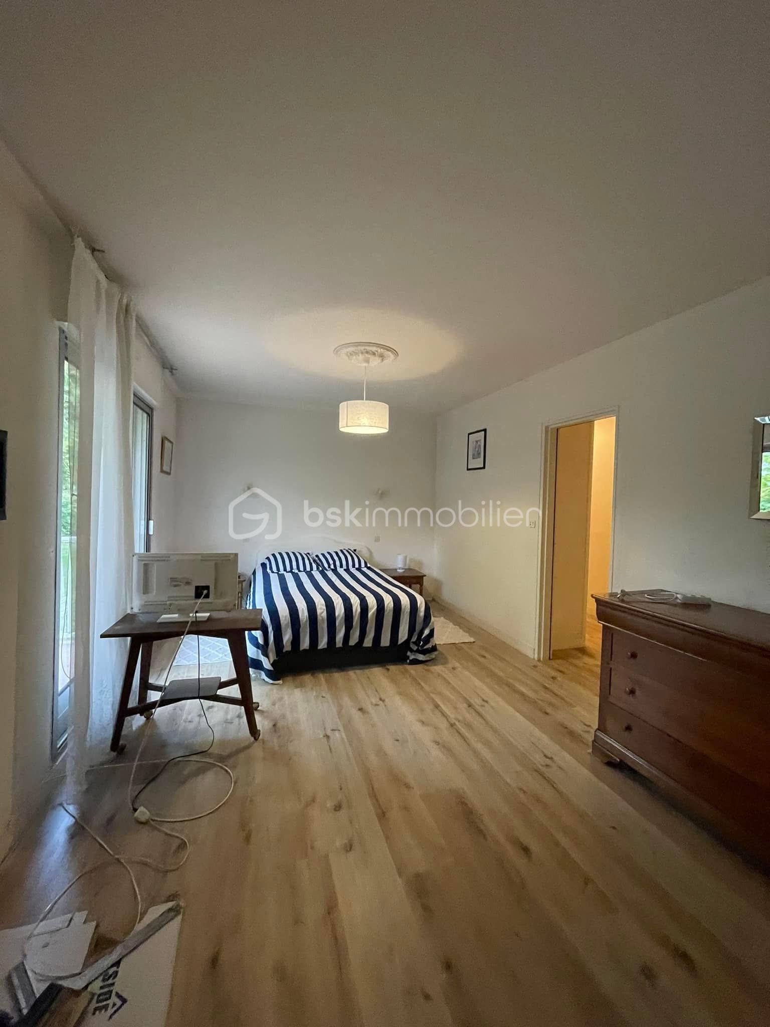 Appartement de 94 m² - 524616808_1121752356468670_2305022409011491463_n.jpg