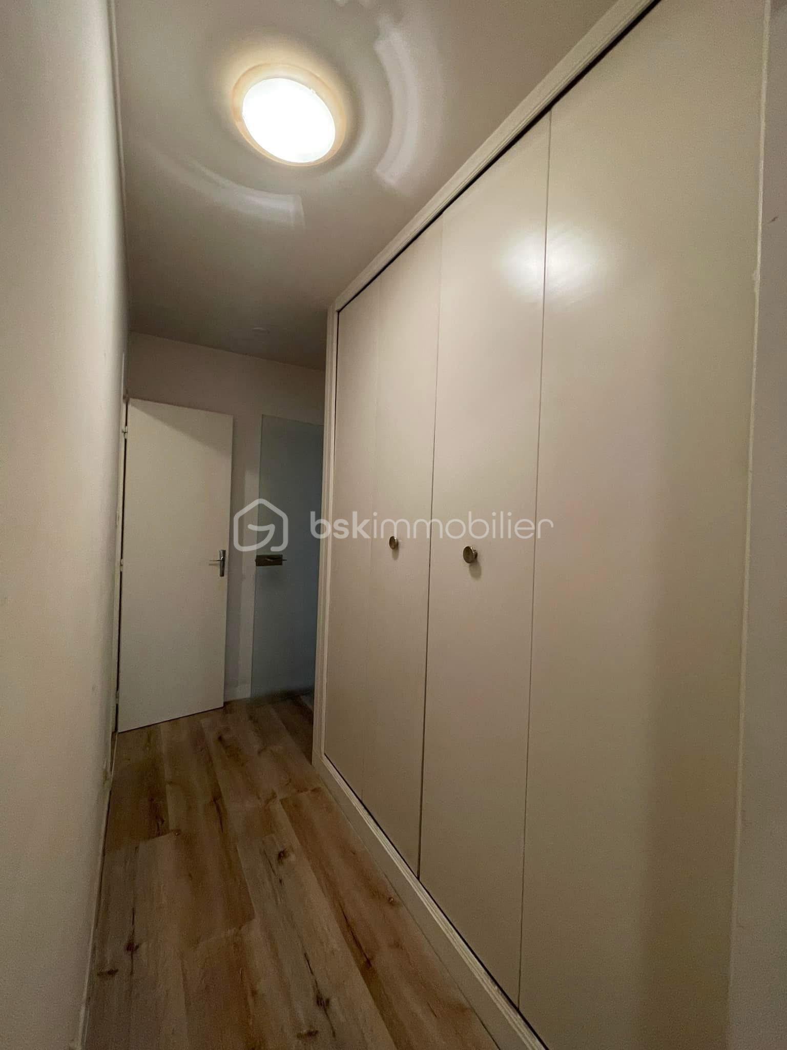 Appartement de 94 m² - 520947089_1121752276468678_6055597863466352189_n.jpg