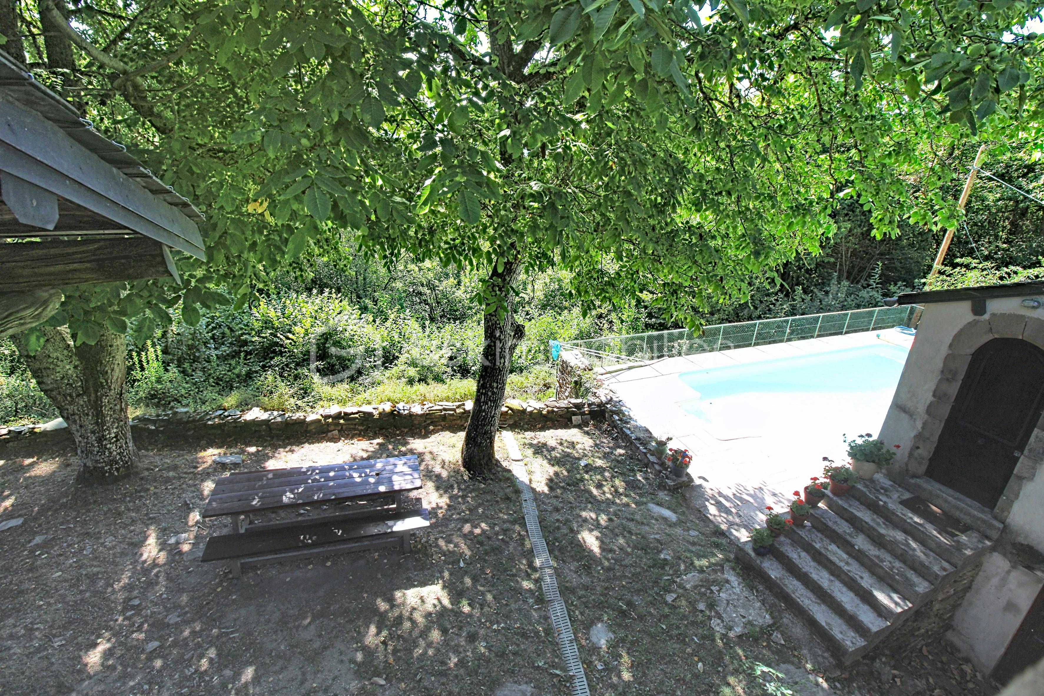 Domaine de 165 m² - demo-tour-10-main-street_00001(2).jpeg