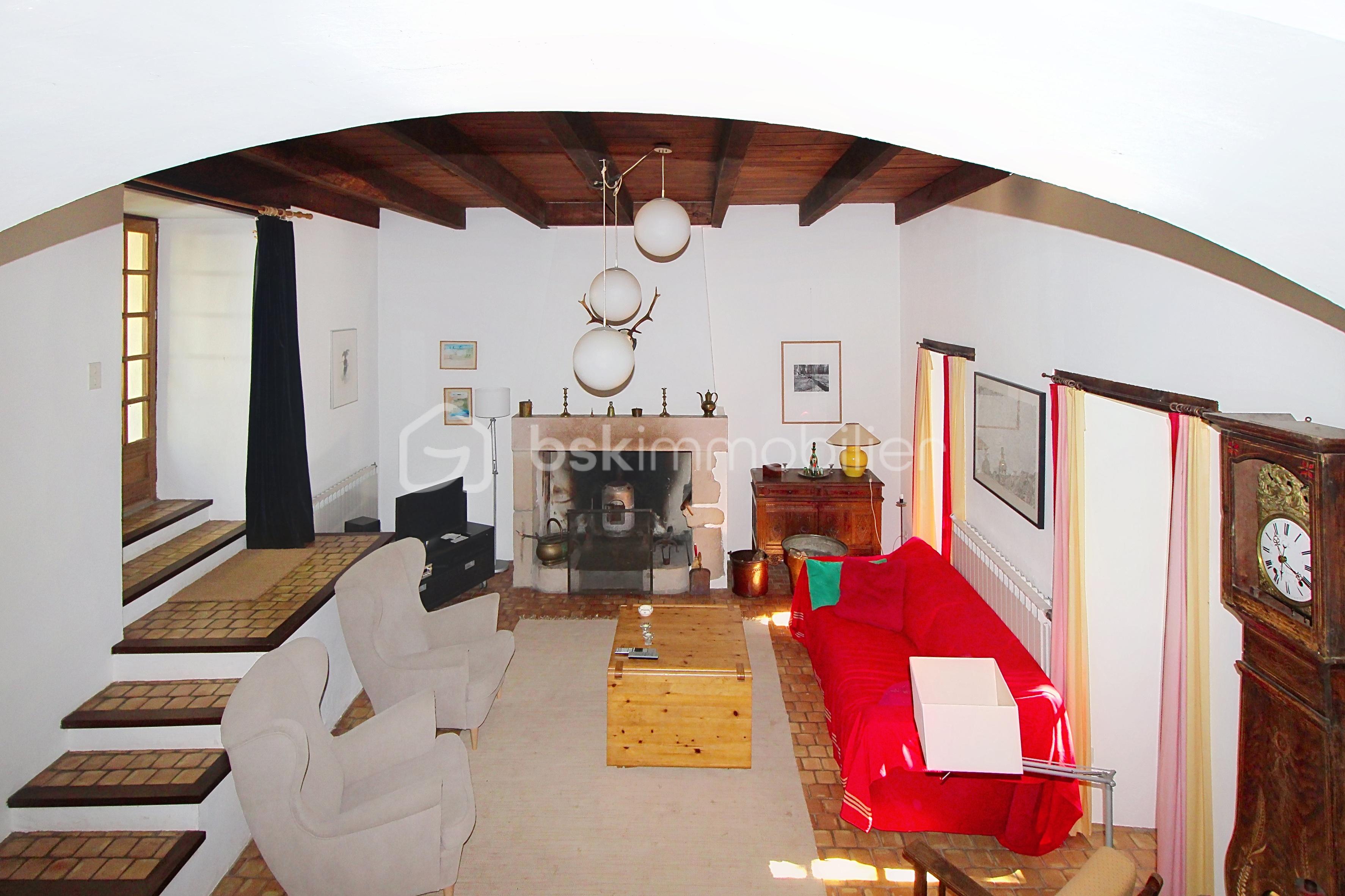 Domaine de 165 m² - demo-tour-10-main-street_00001(14).jpeg