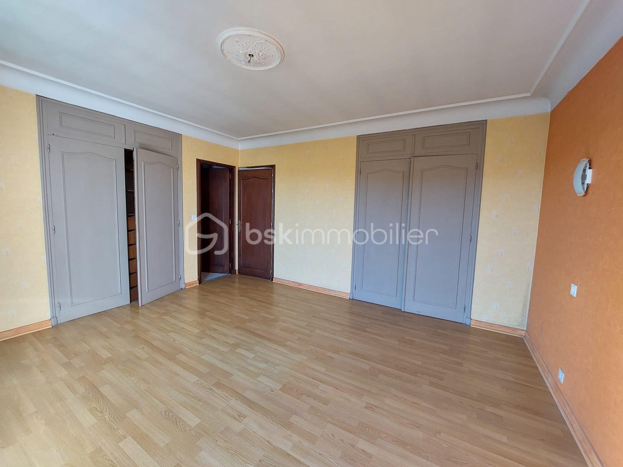 Maison traditionnelle de 300,40 m² - suite 2 bis.jpeg