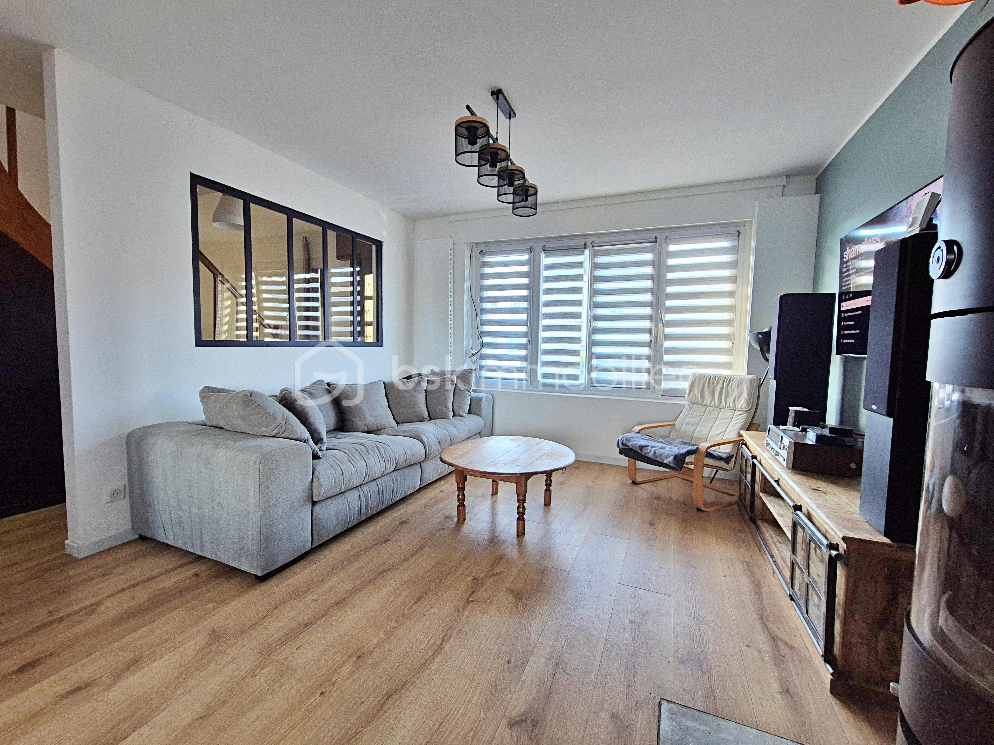 Maison de 82,09 m² - Salon.jpg