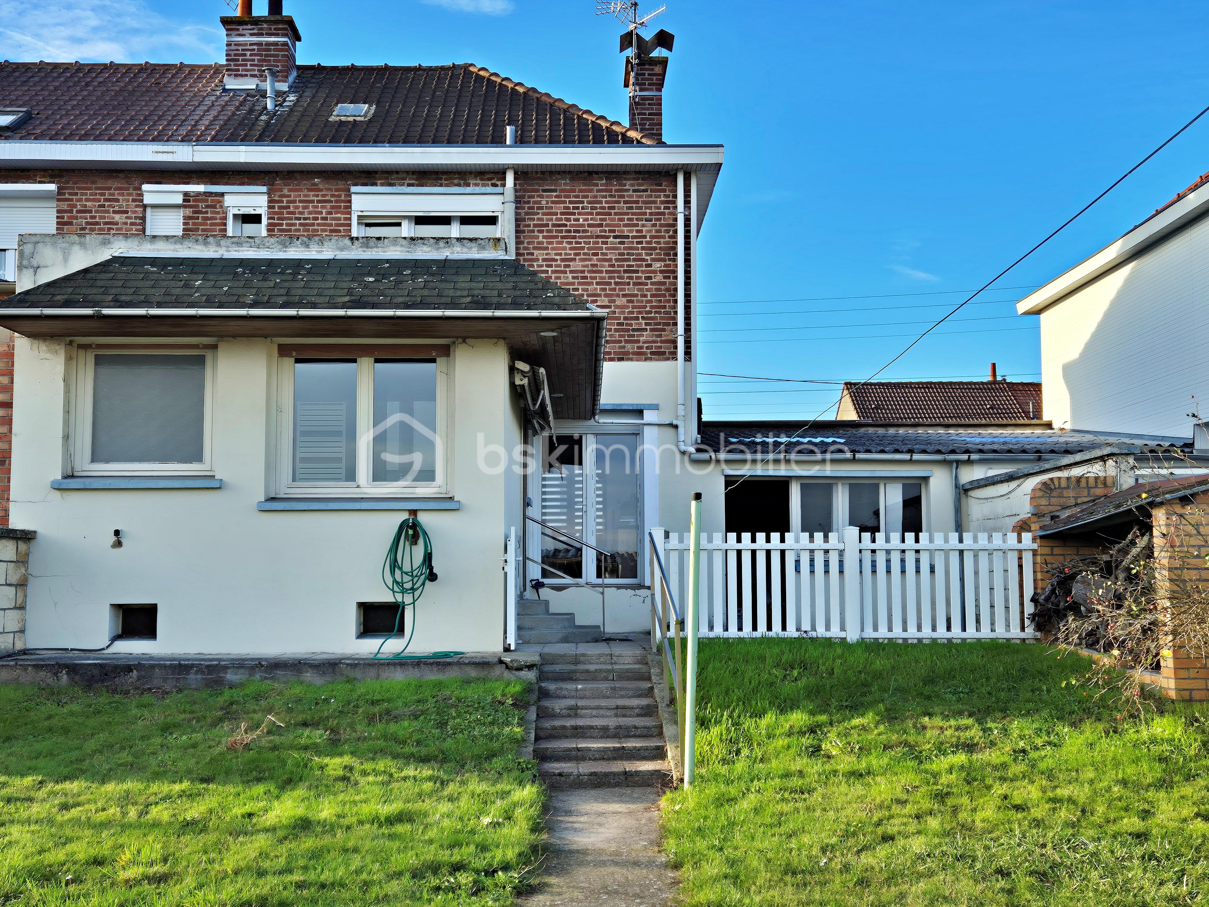 Maison de 82,09 m² - Facade arrière.jpg
