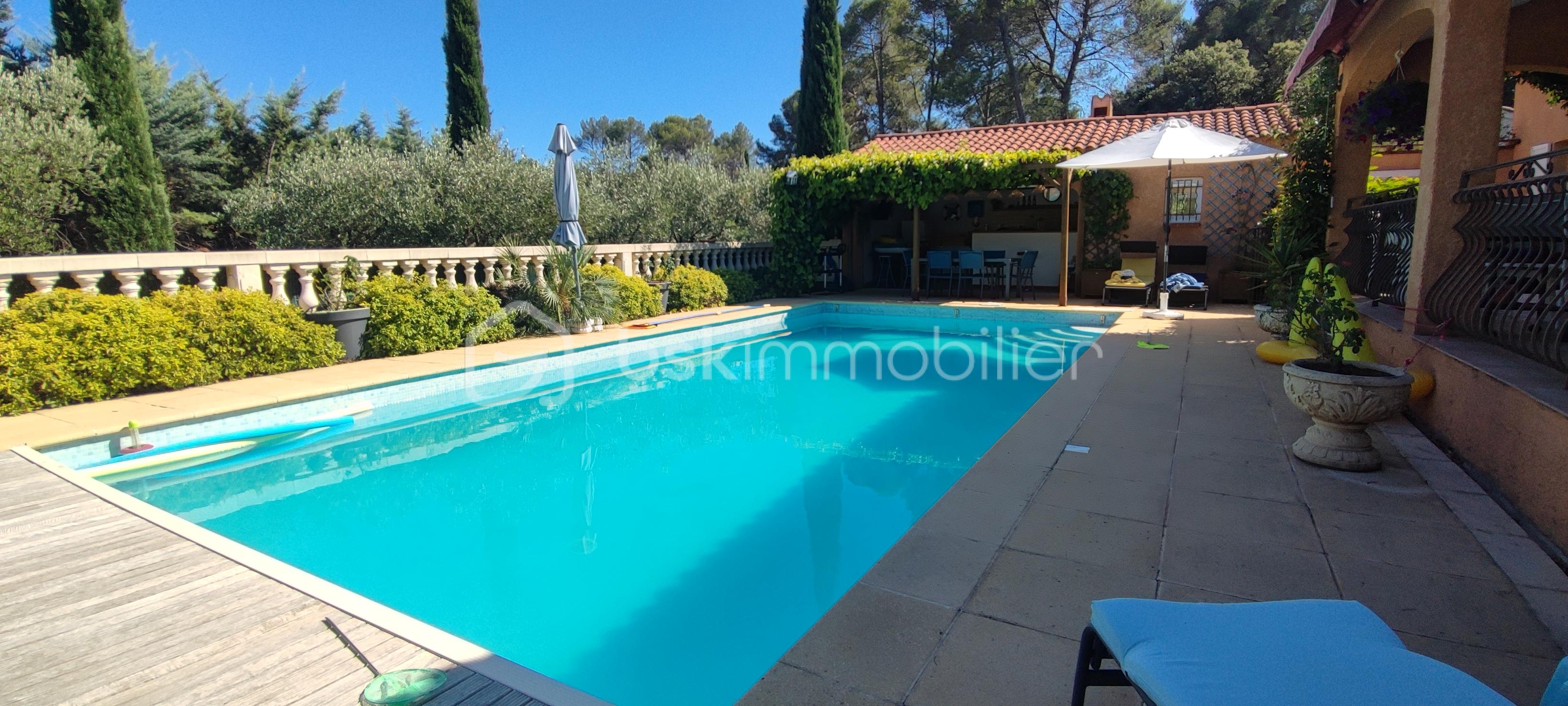 Demeure de 160 m² - Daguebert pisc 2.jpg