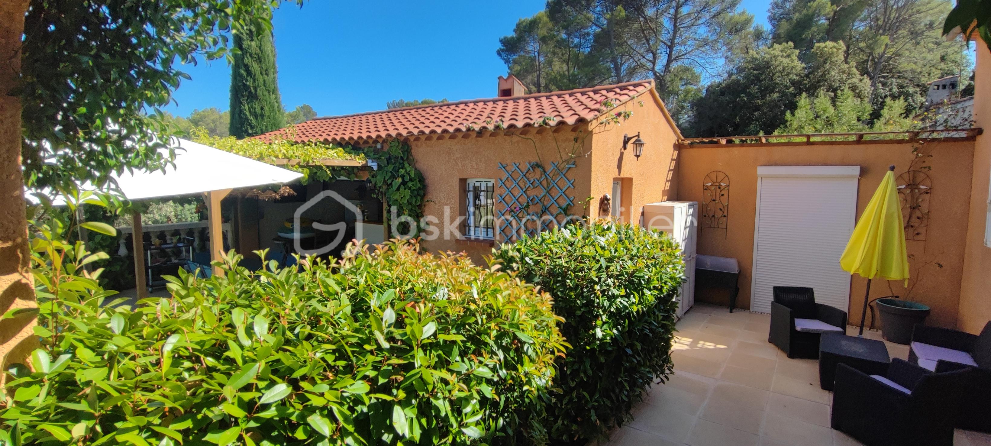 Demeure de 160 m² - Daguebert terr acces pool H.jpg