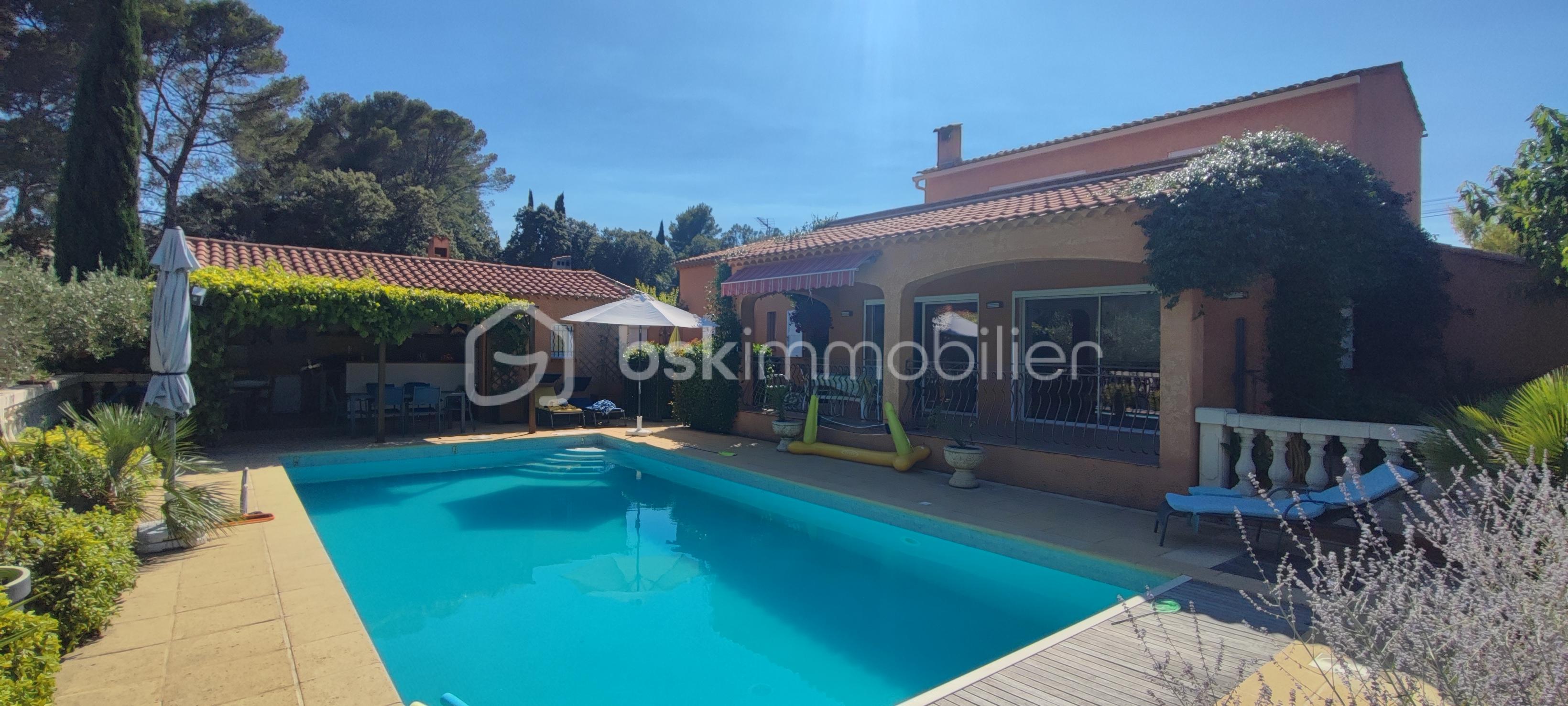 Demeure de 160 m² - Daguebert pisc 4.jpg