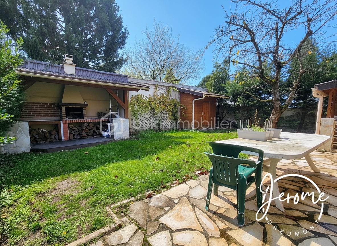 Exterieur jardin arriere 2.jpg