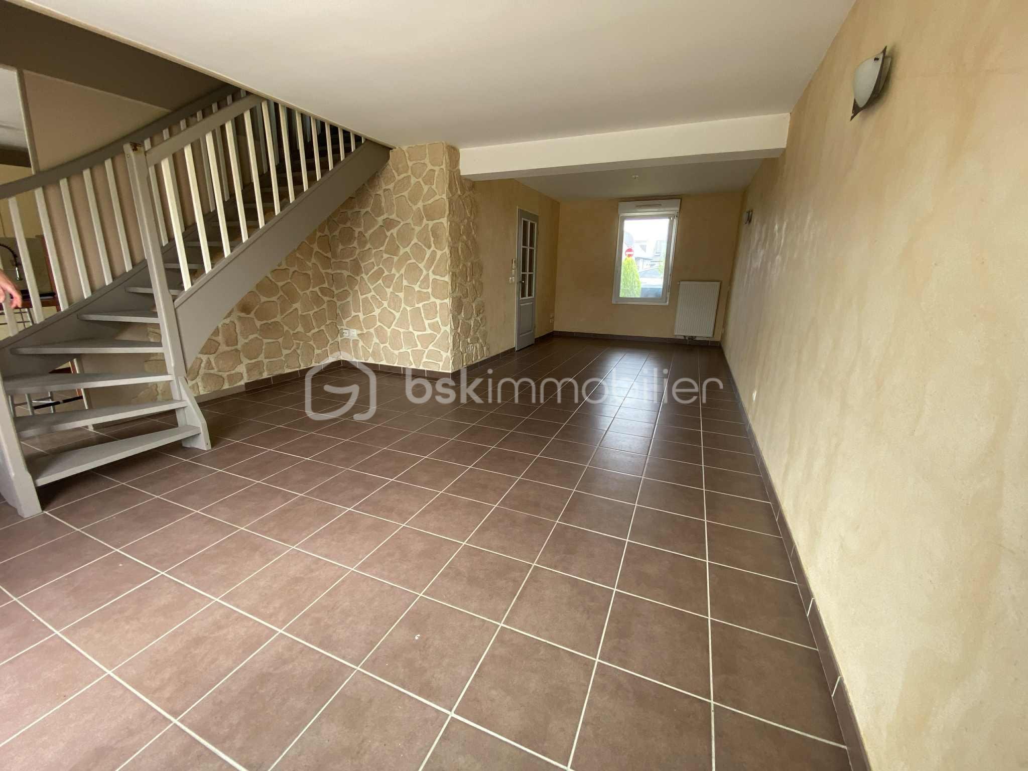 Maison contemporaine de 85 m² - 9caa5dfe-635e-49a0-abda-604969134440.jpg