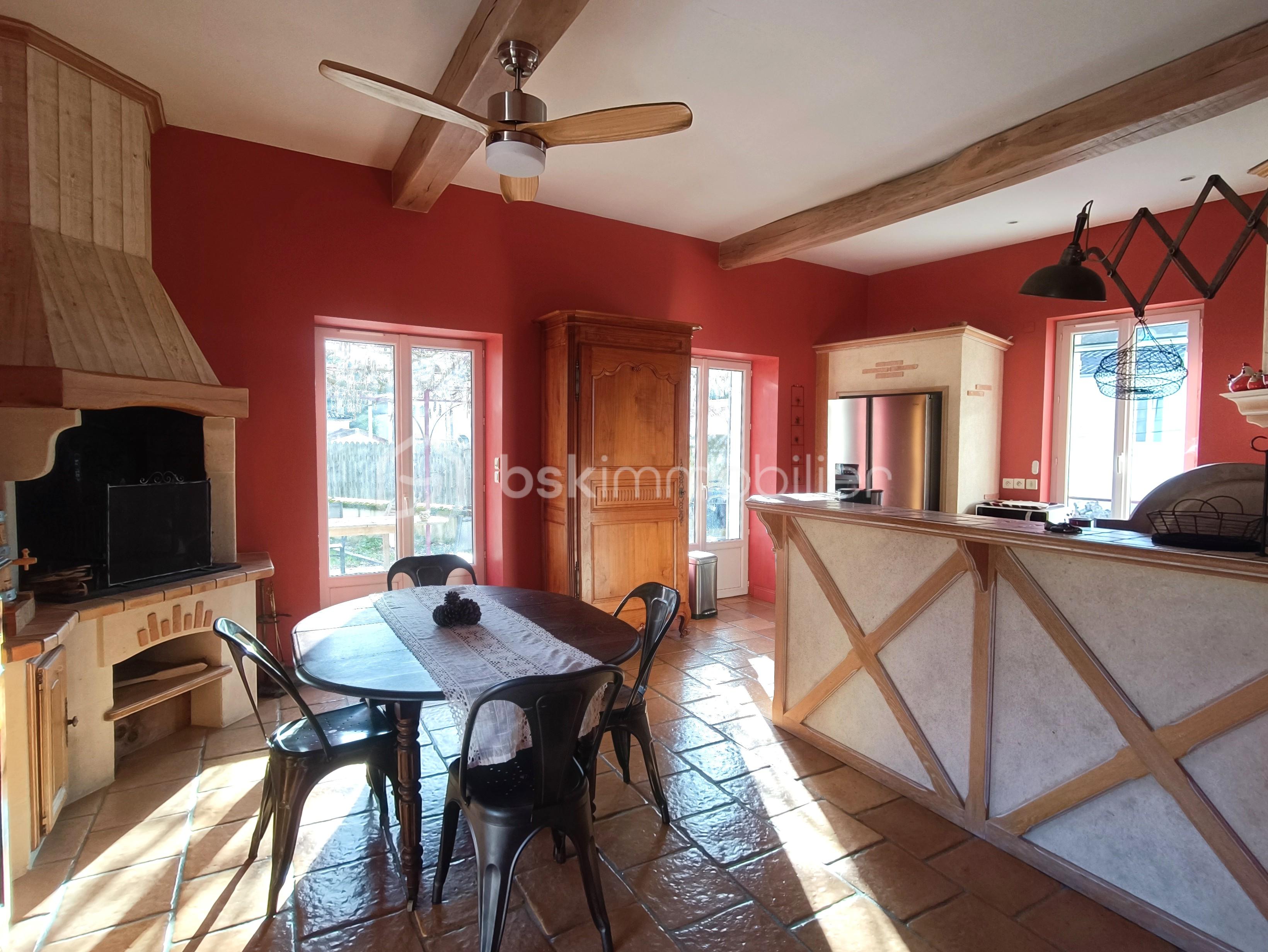 Maison de ville de 276,20 m² - Maison_Condom_investisseur_piscine_rentabilite_gers_cesar_carvalho_015.jpg