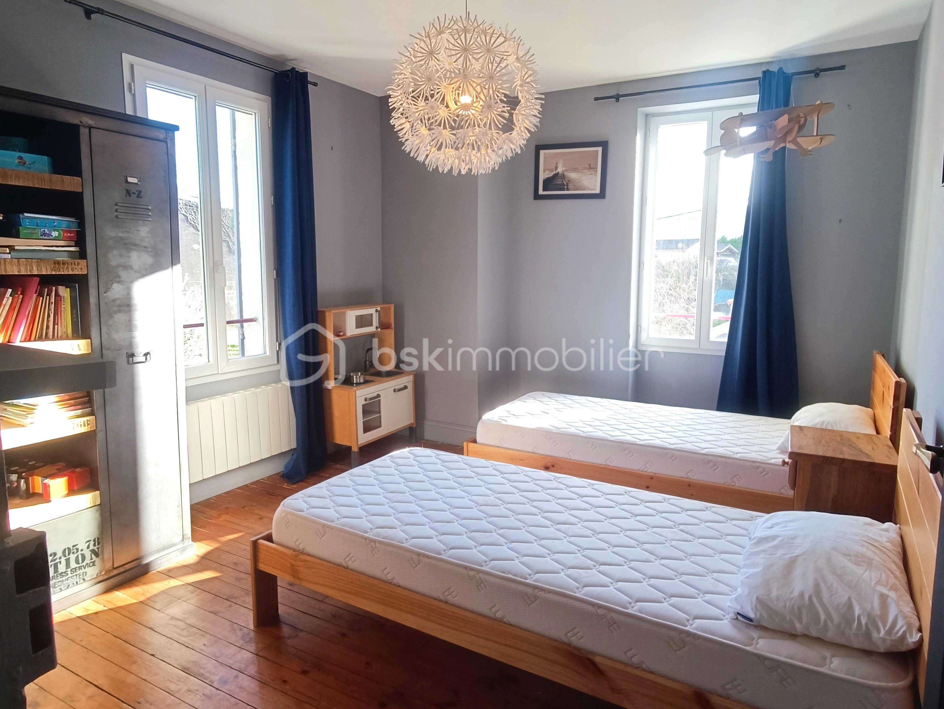 Maison de ville de 276,20 m² - Maison_Condom_investisseur_piscine_rentabilite_gers_cesar_carvalho_023.jpg