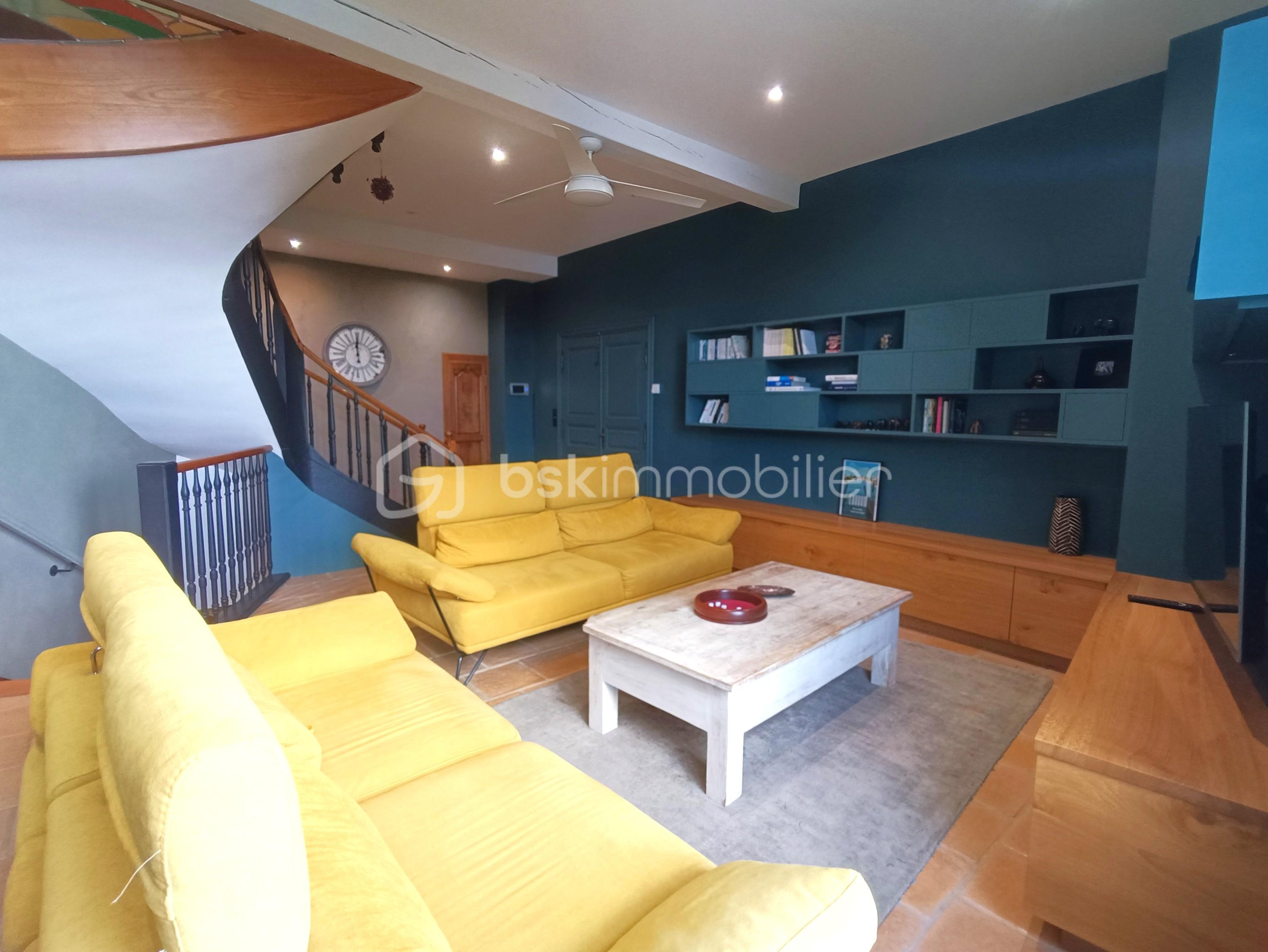 Maison de ville de 276,20 m² - Maison_Condom_investisseur_piscine_rentabilite_gers_cesar_carvalho_013.jpg