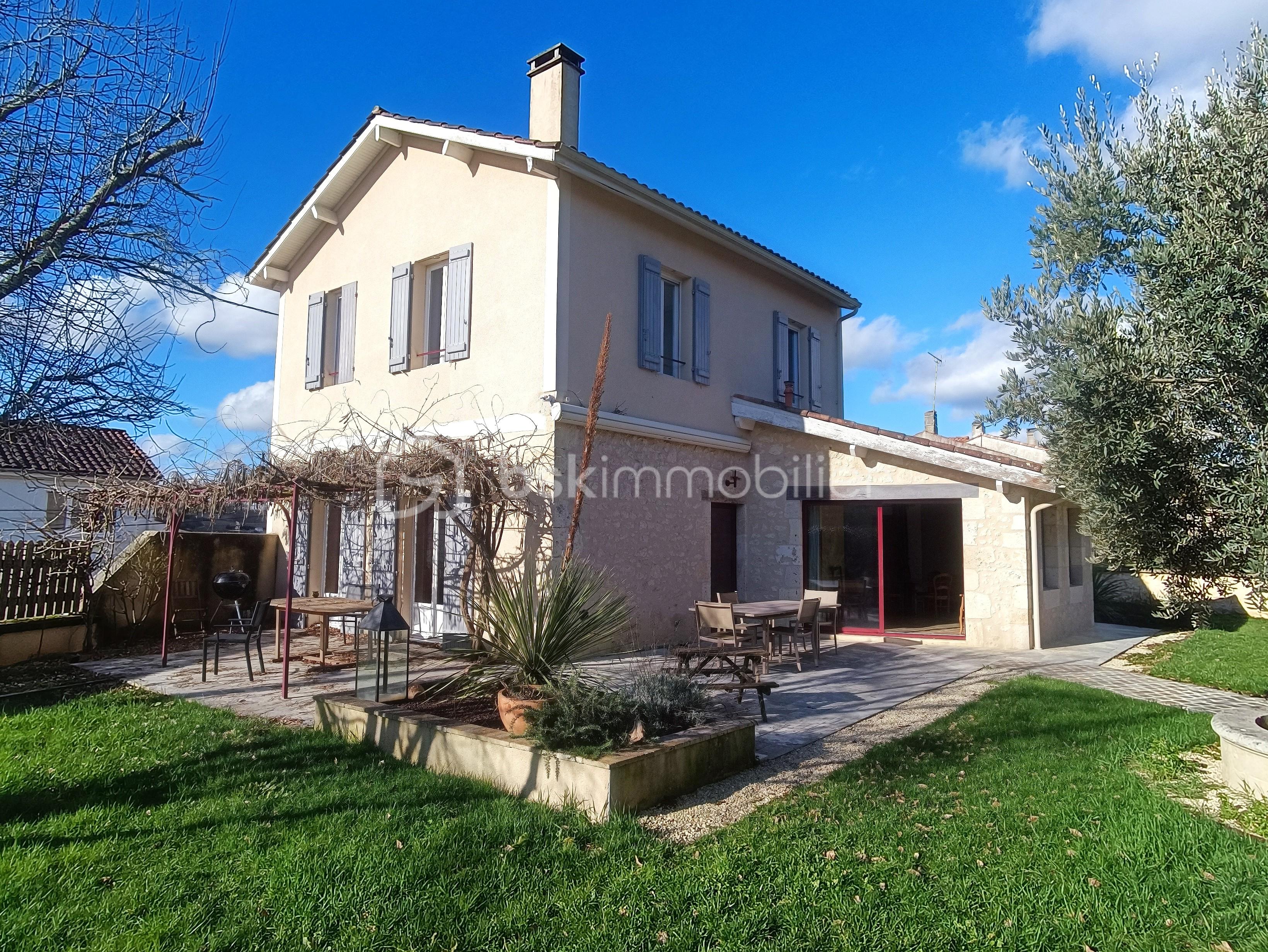 Maison de ville de 276,20 m²