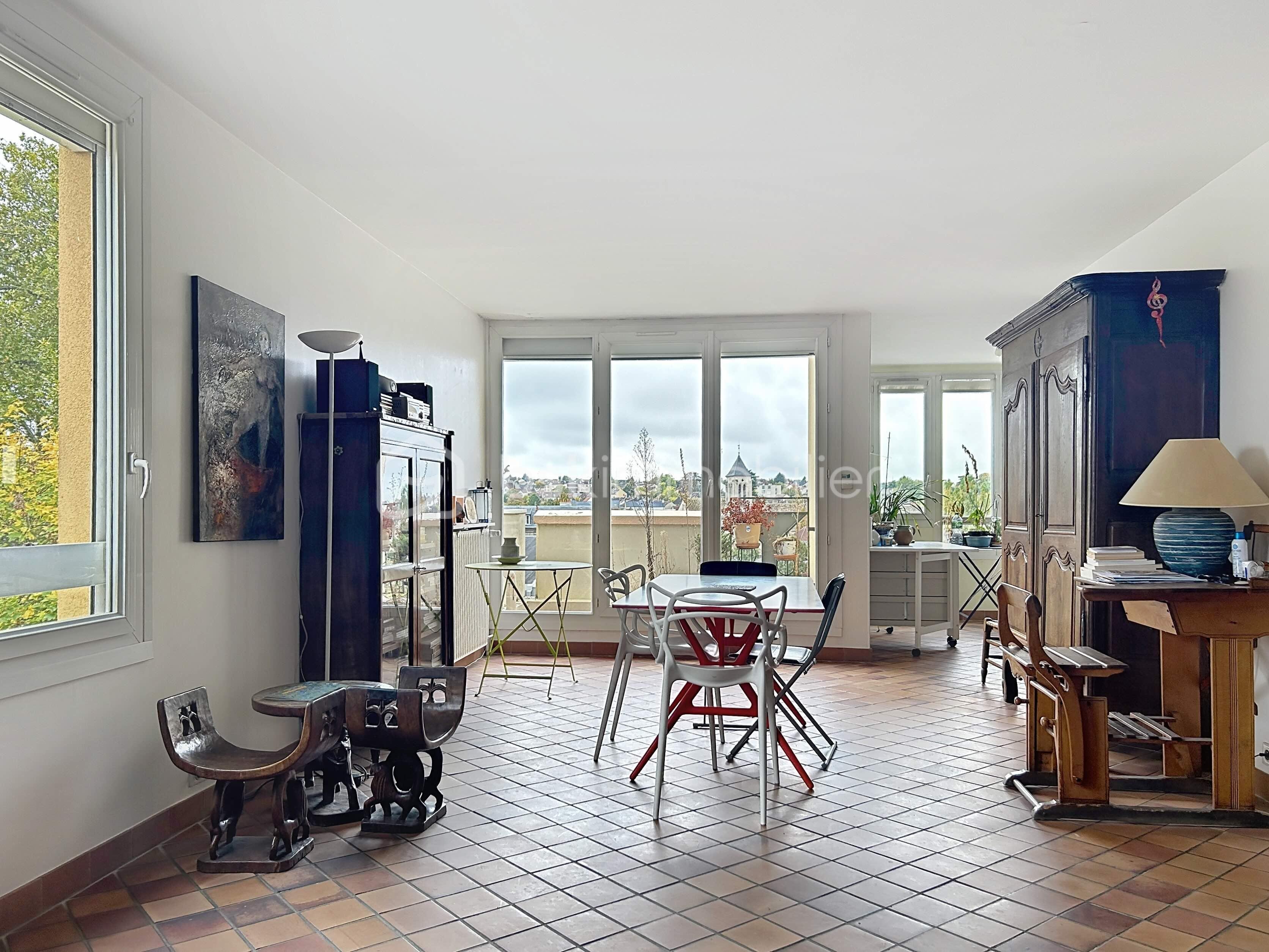 Duplex de 108 m² - negre_00002.jpeg