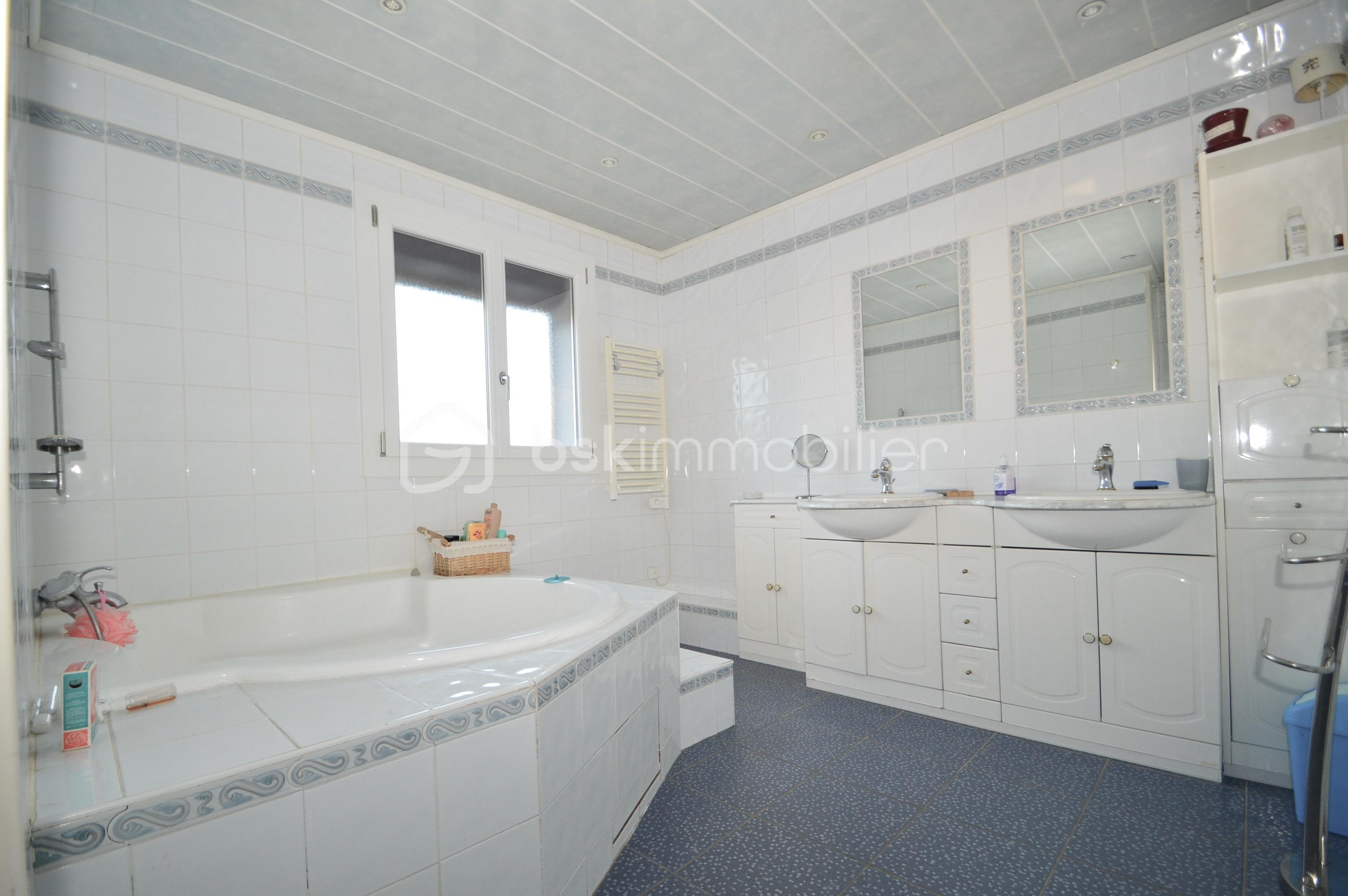 Villa de 180 m² - SDB ETAG - 1.jpg