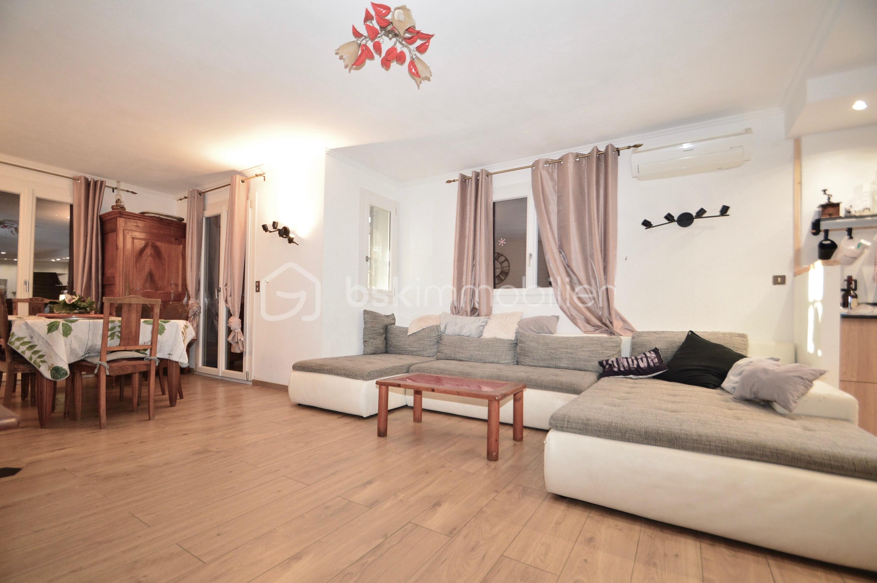 Villa de 180 m² - SALON 6 - 1.jpg