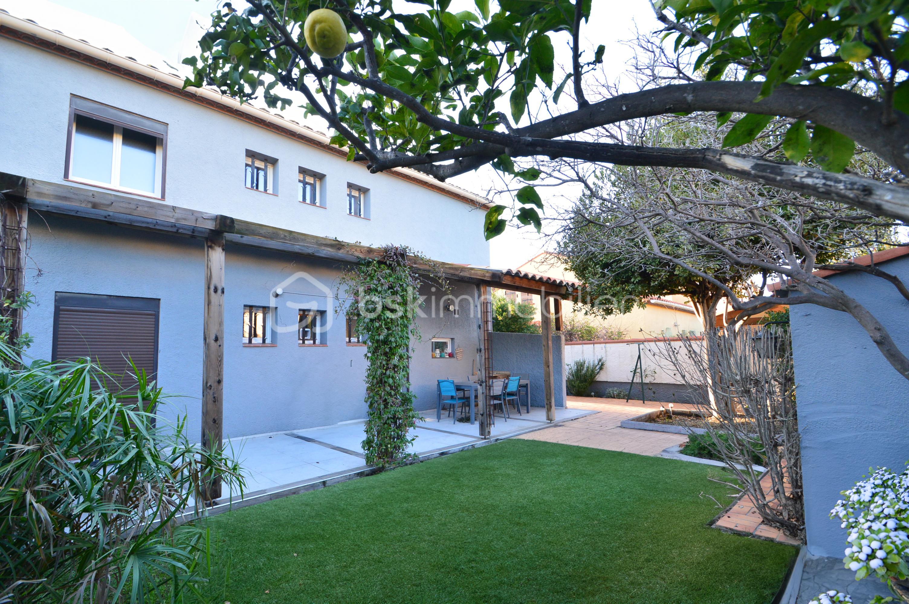 Villa de 180 m² - ARRIERE MAISON2.jpg