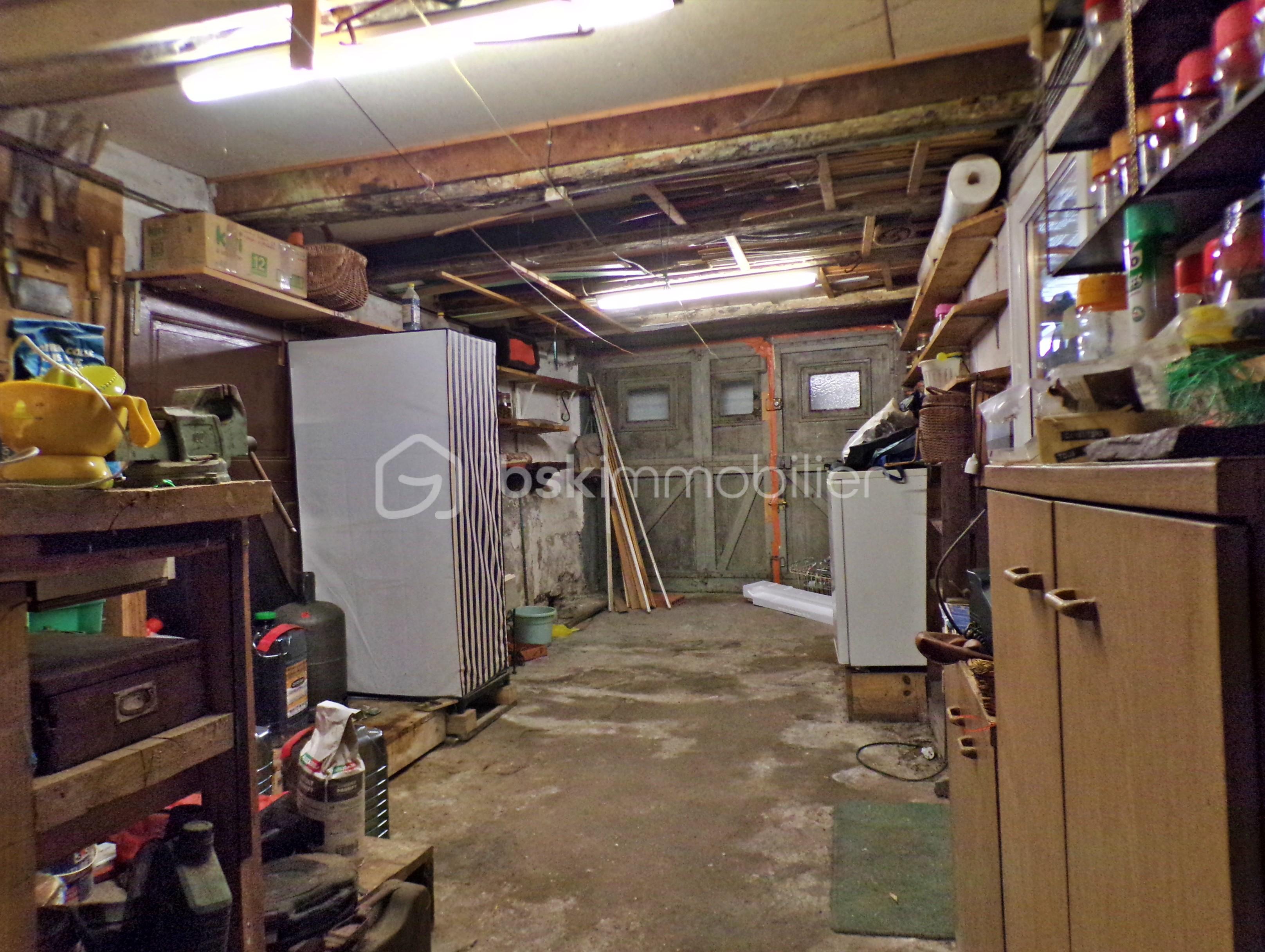 Garage.JPG