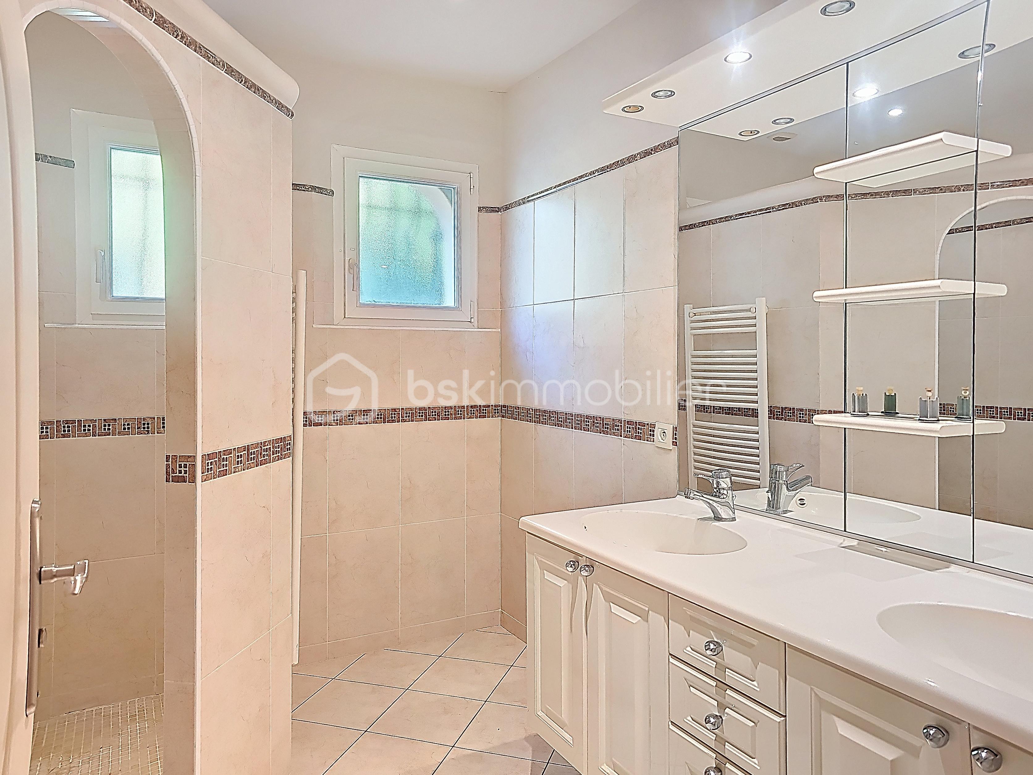 Maison traditionnelle de 126 m² - alba_00006.jpg