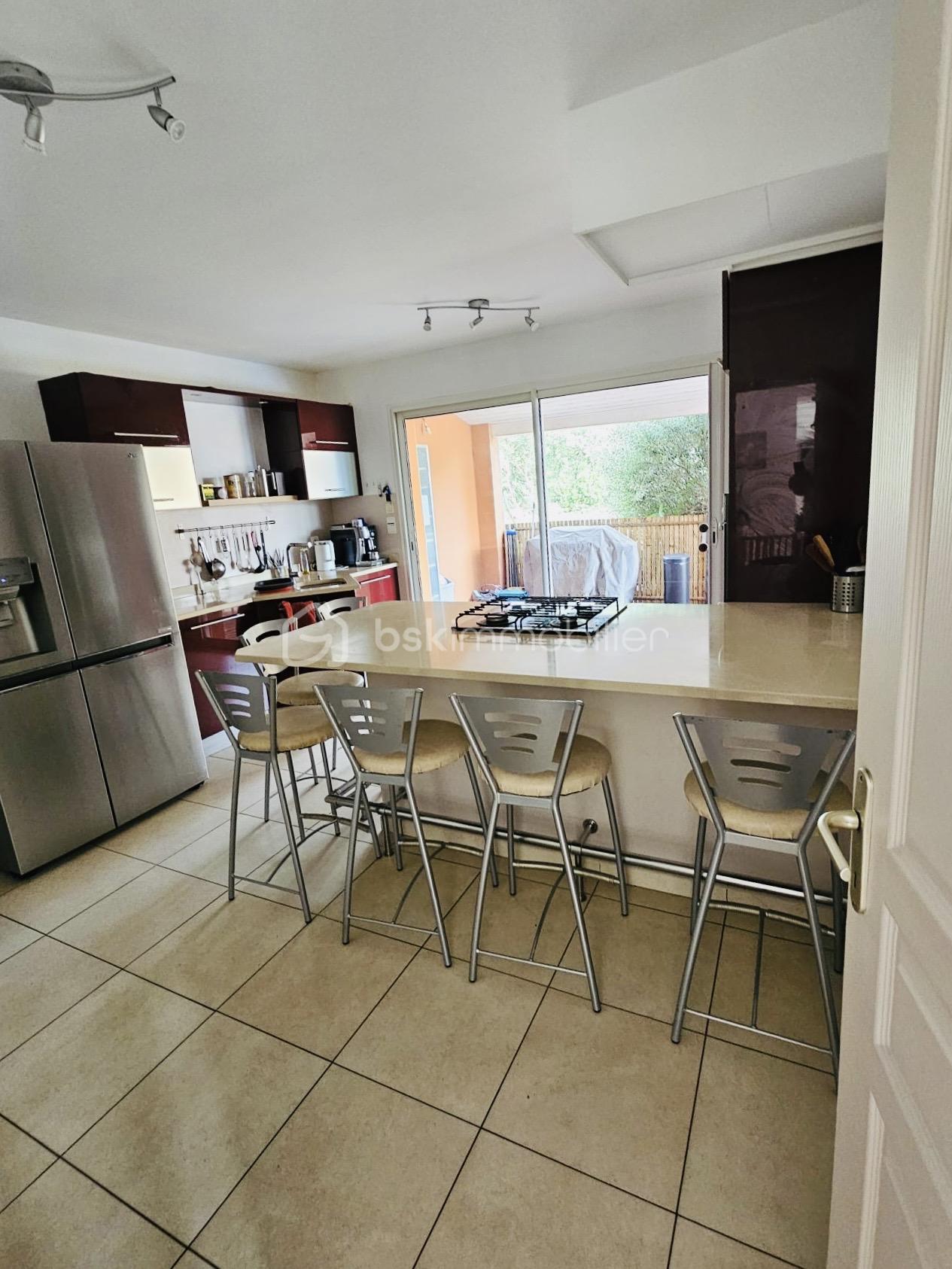 Maison de 230 m² - 8e7499e5-1b1c-47f6-a459-4ba6d8cdde3e.jpeg