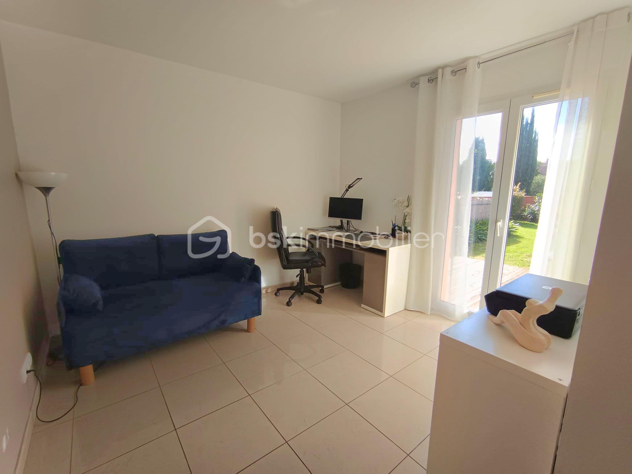 Maison de 230 m² - Bureau Chambre 5.jpg