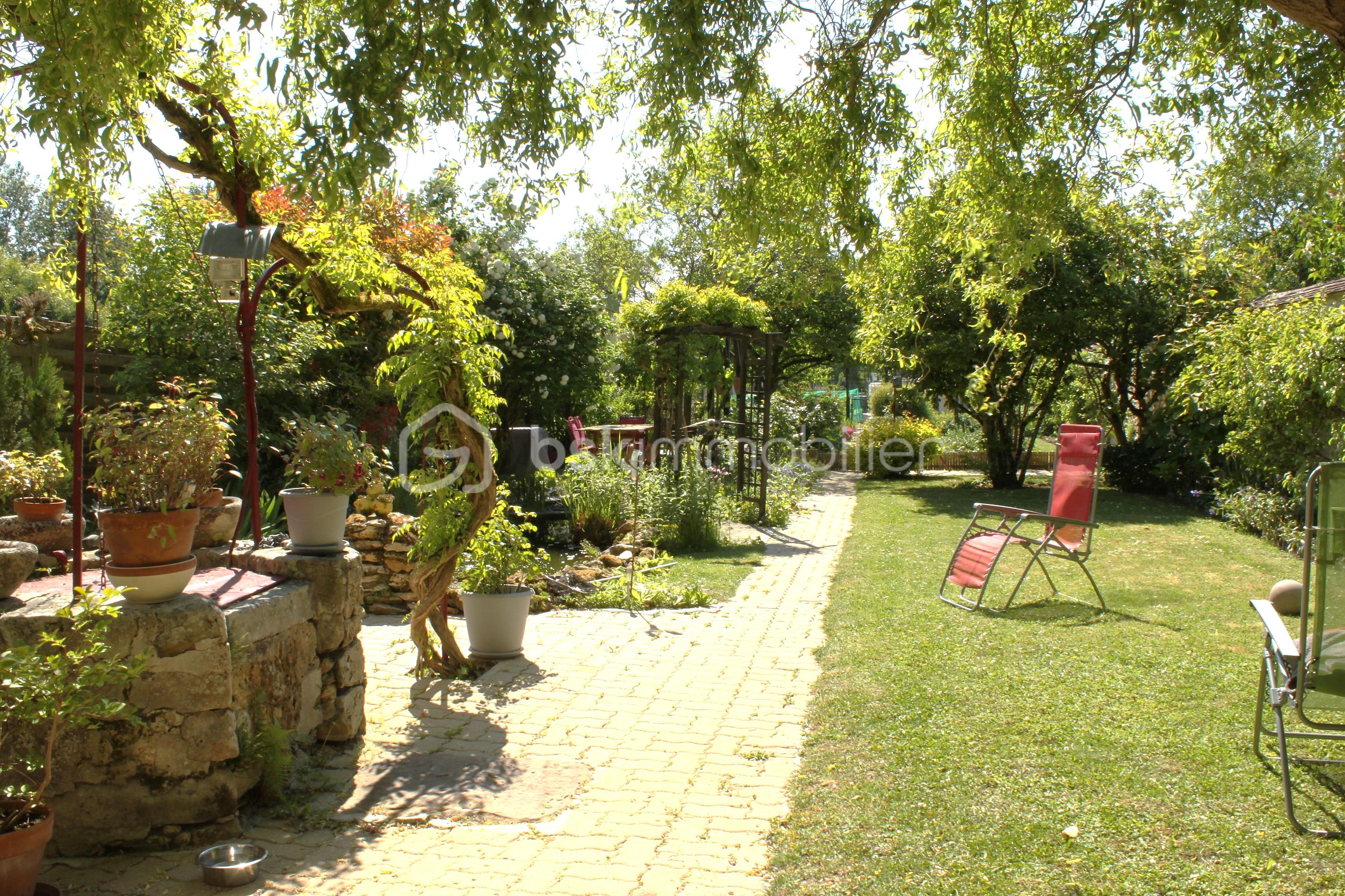 Maison de 140 m² - 04 jardin calme fleuri maison opportunite 8_jardin_IMG_7607v2.JPG