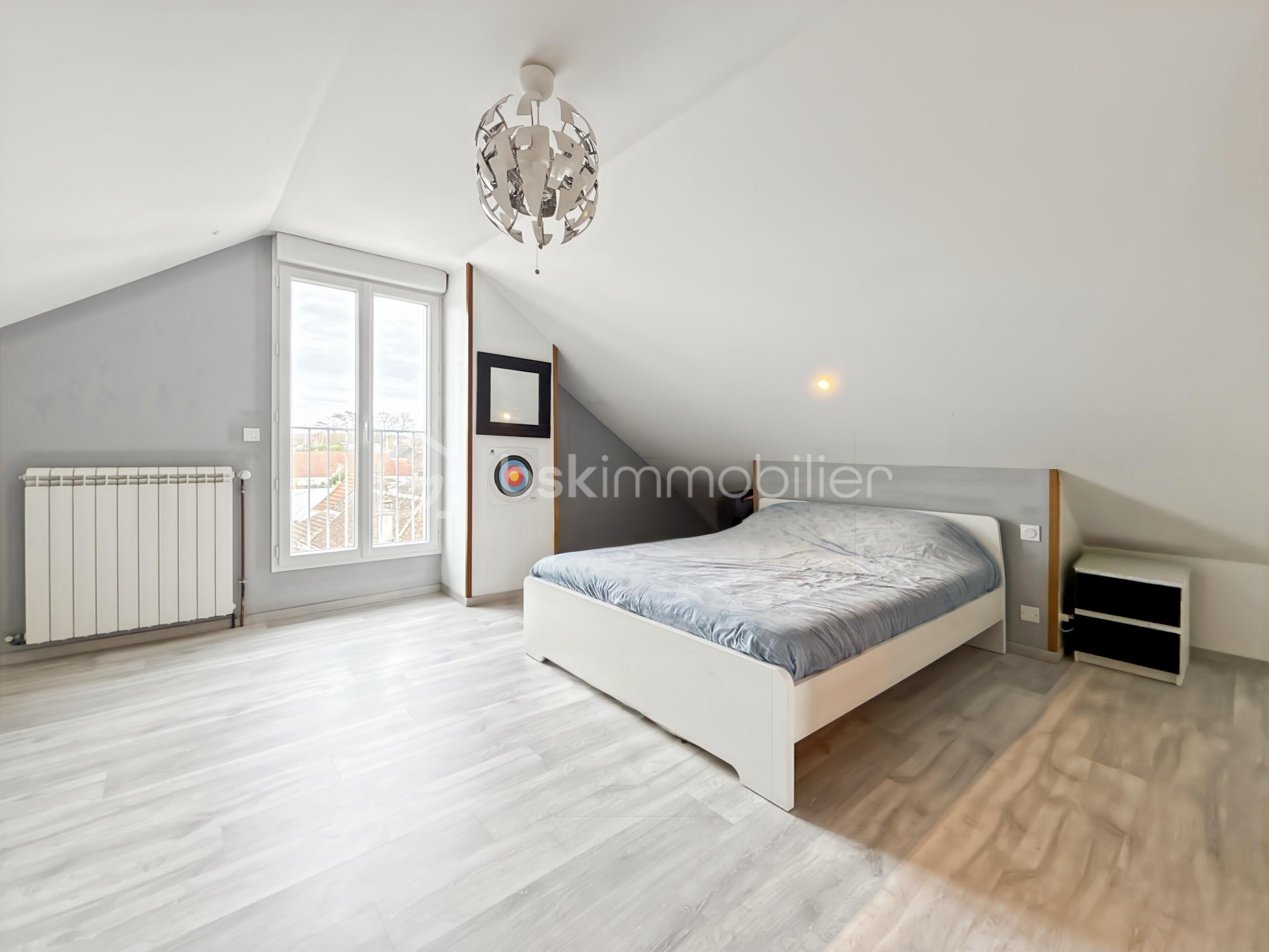 Maison de 190 m² - Photo_31_4c8a.jpg