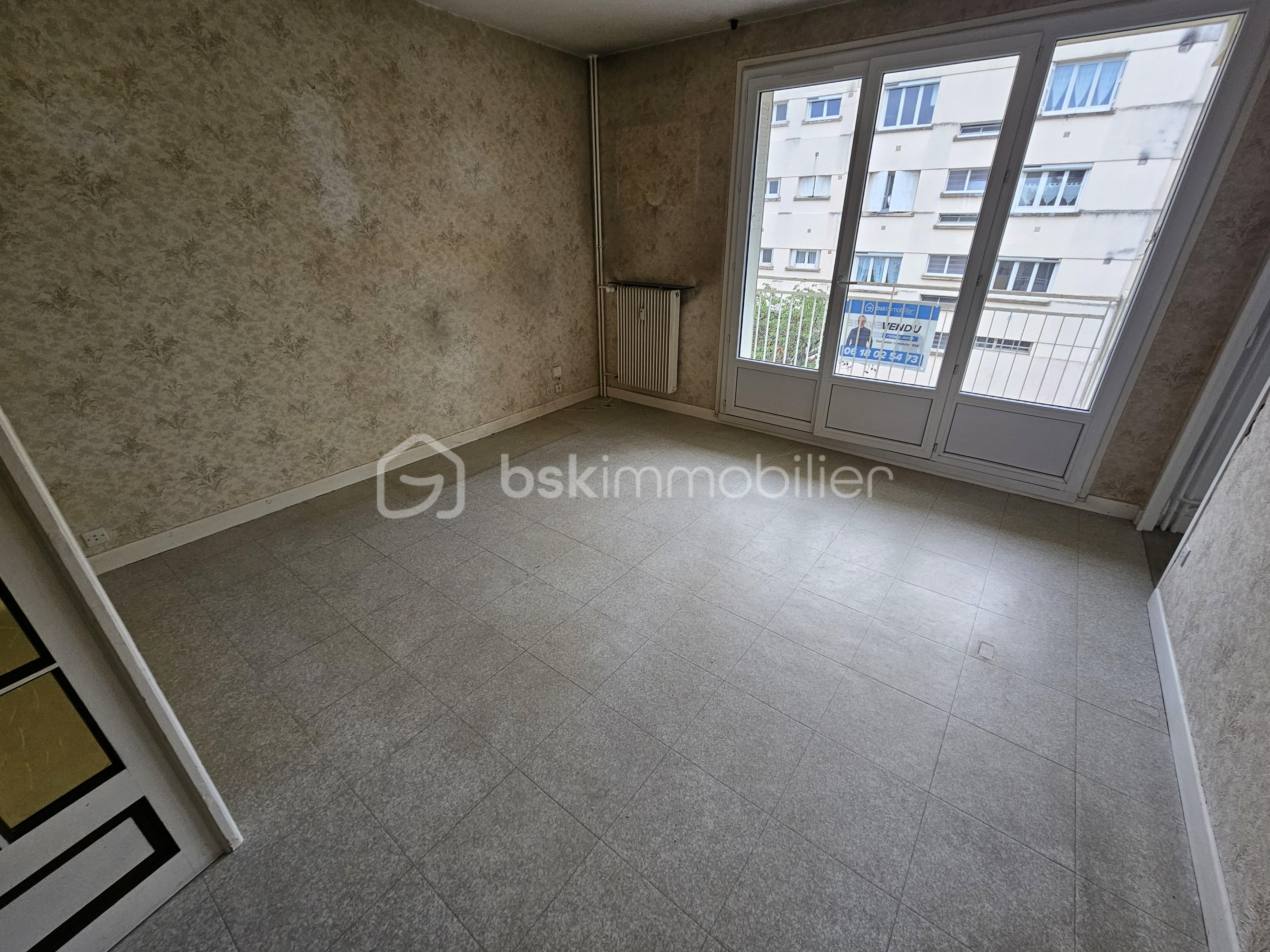 Appartement de 64 m² - séjour 2.jpg