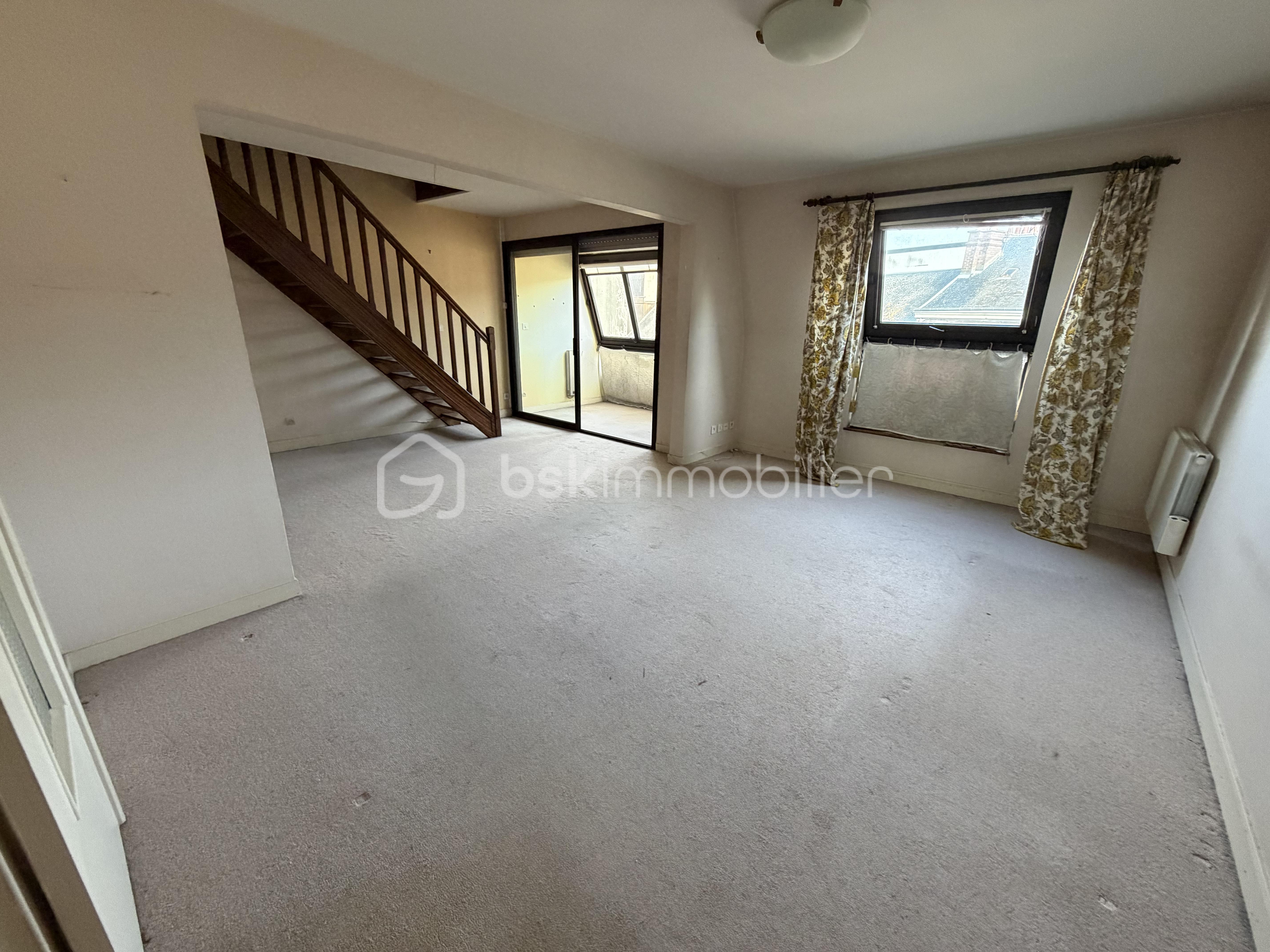 Appartement 5 pièces 126 m² · à Pithiviers · 126 m² · 175 000 €
