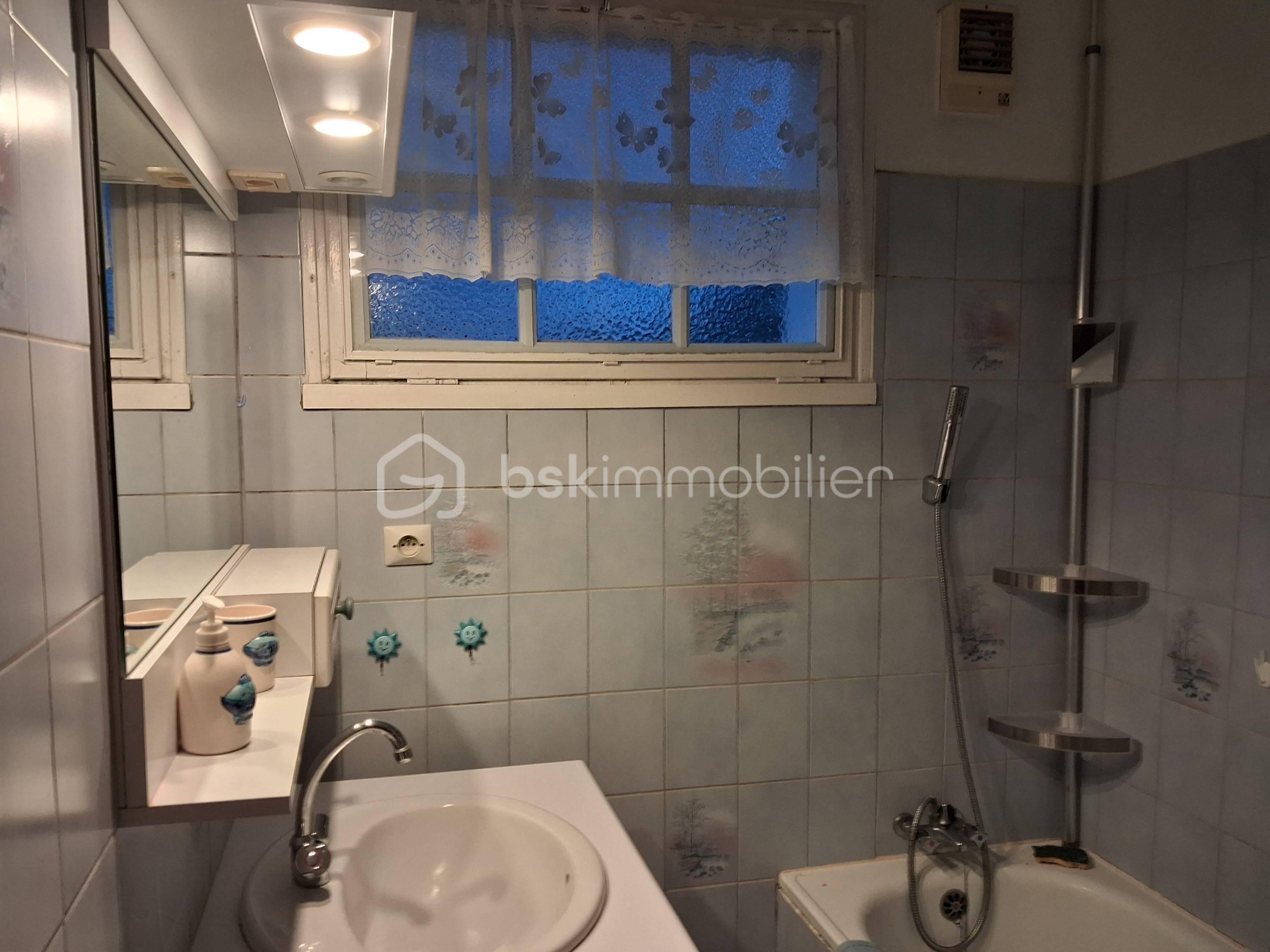 SALLE DE BAIN.jpg