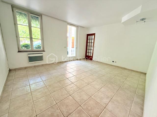 Appartement de 66 m² - sejour1.jpeg