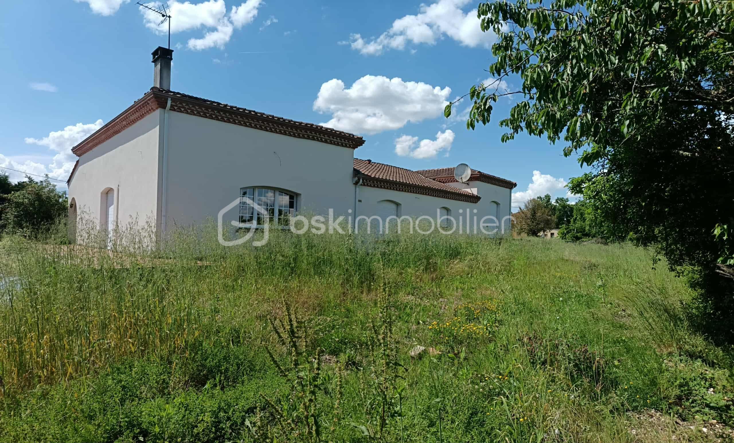 Maison de 178 m² - PHOTO EXTERIEUR JARDIN.jpeg