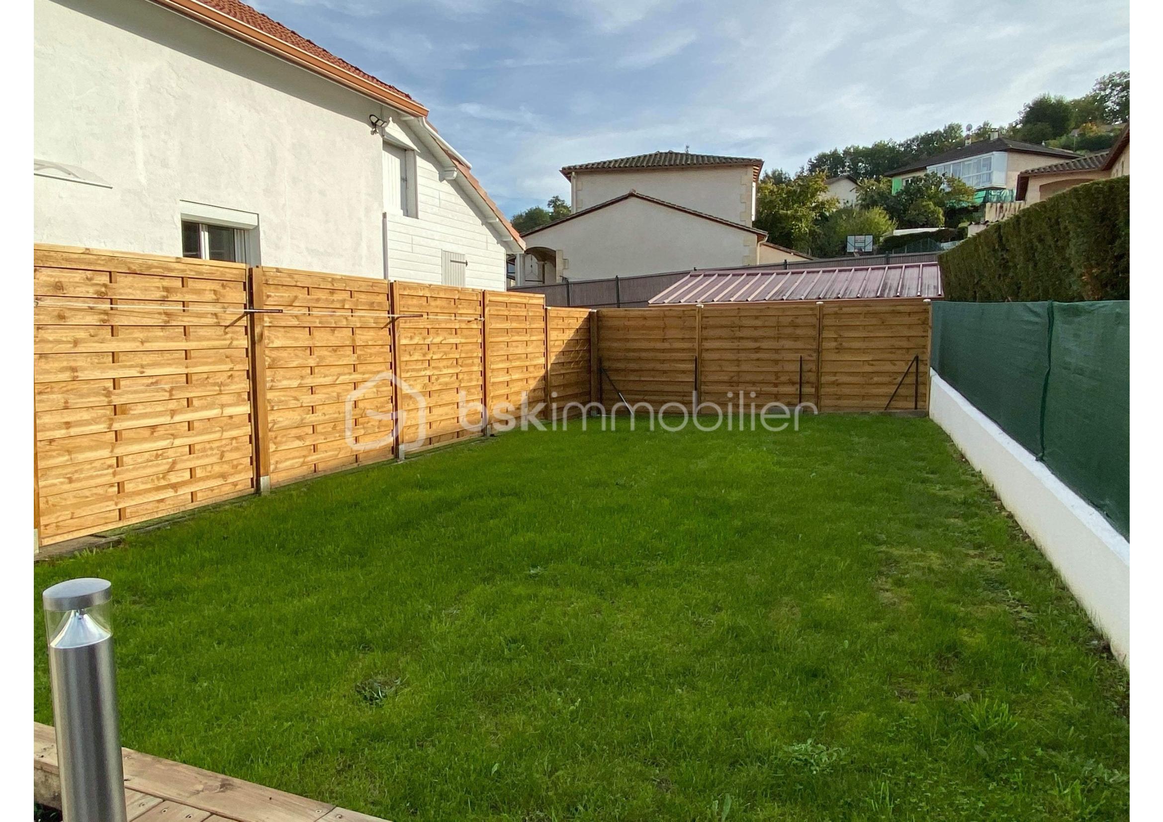 Immeuble de 256 m² - 9866341550f54fd7ae9b9ce7801244f2gVBipPp4ShXRbaGl-2.jpeg