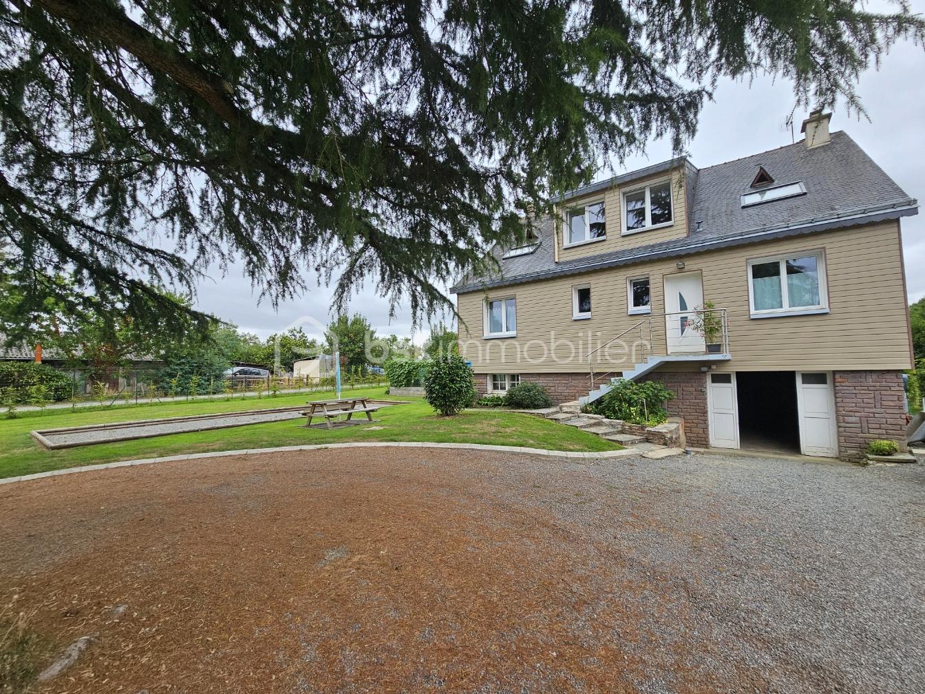 Maison traditionnelle de 160 m² - Ext5.jpg