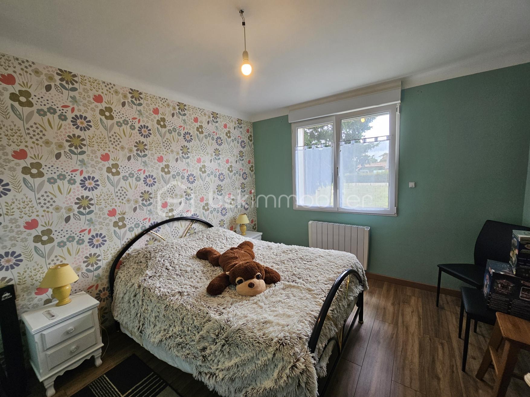 Maison traditionnelle de 160 m² - Chbre rdc bis.jpg