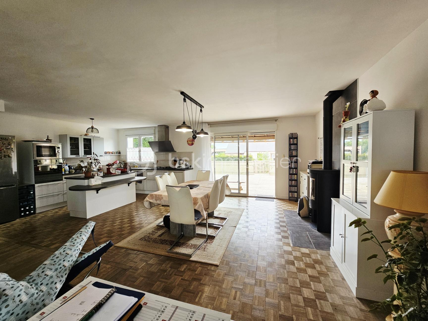 Maison traditionnelle de 160 m² - sam2.jpg