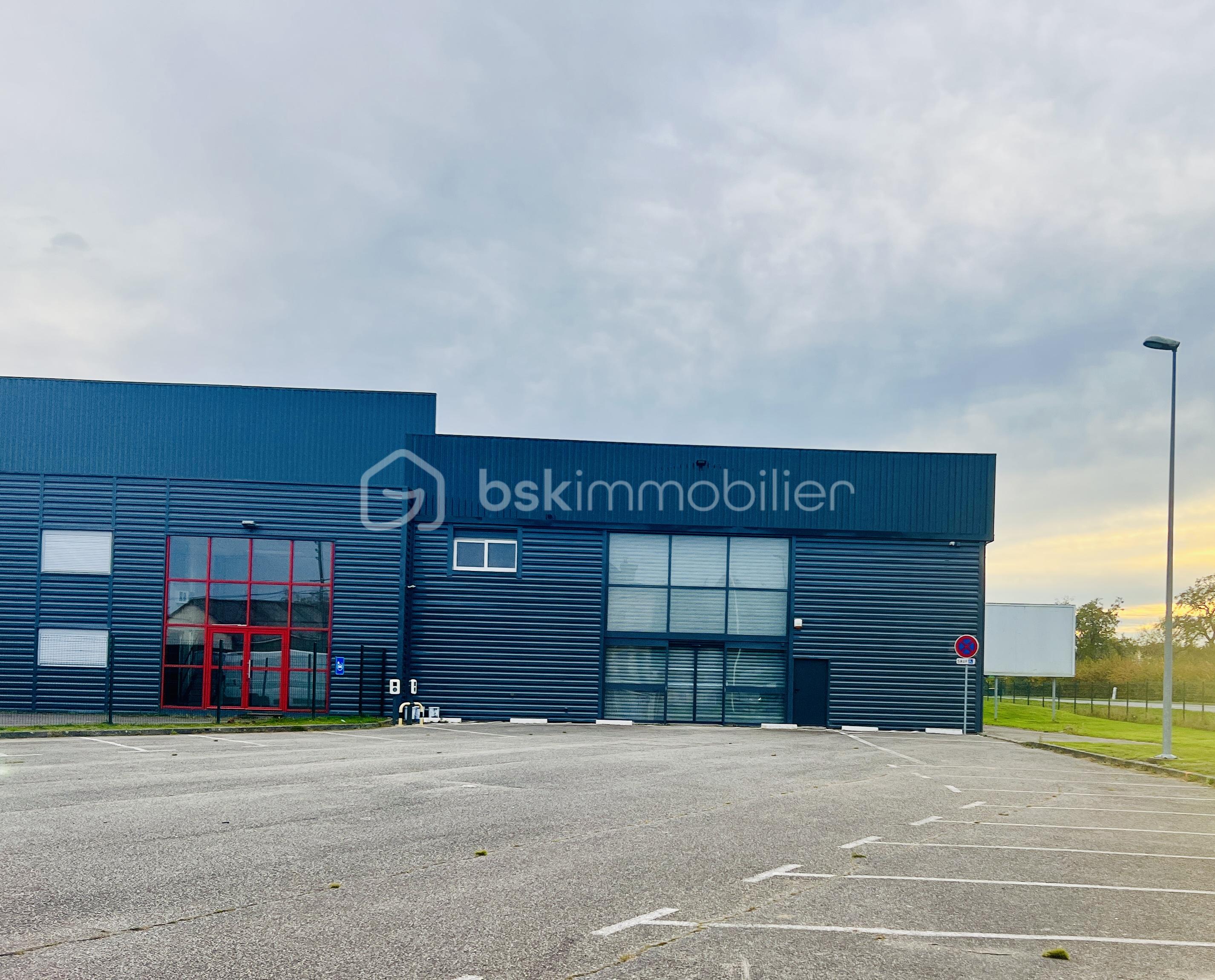 Local d activites de 554 m²