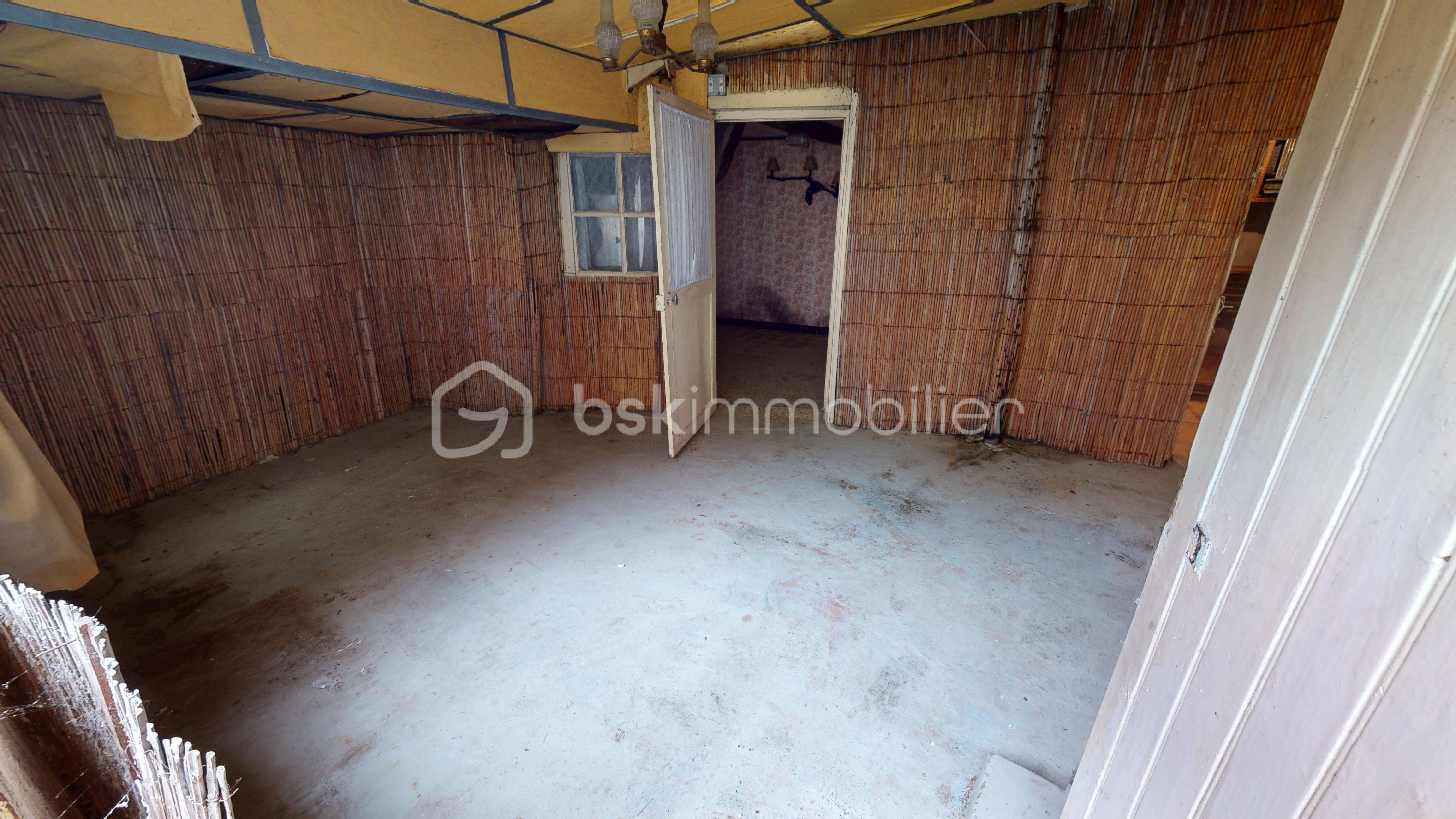 Maison de 200 m² - Immeuble-200m-Ladon-02152026_112340.jpg