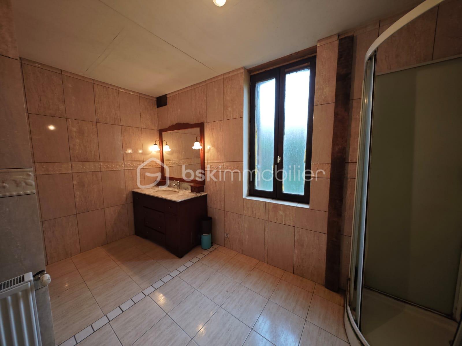 Maison de 155 m² - sdb (3).jpg