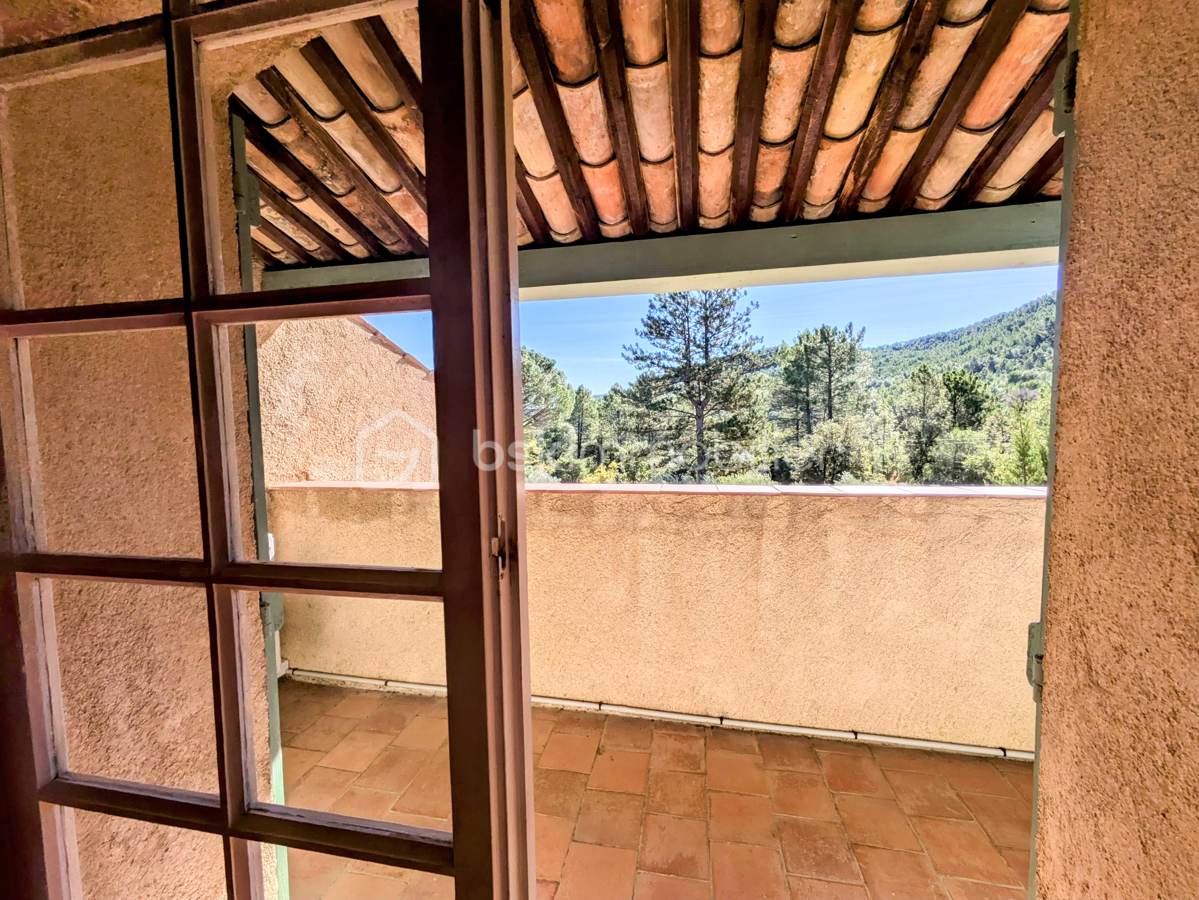 Maison d architecte de 208 m² - PXL_20241010_103555572.RAW-01.COVER~2.jpg