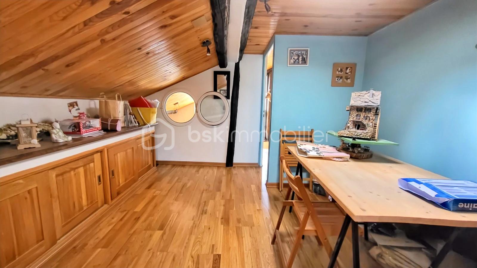 Maison traditionnelle de 275 m² - bureau.jpg