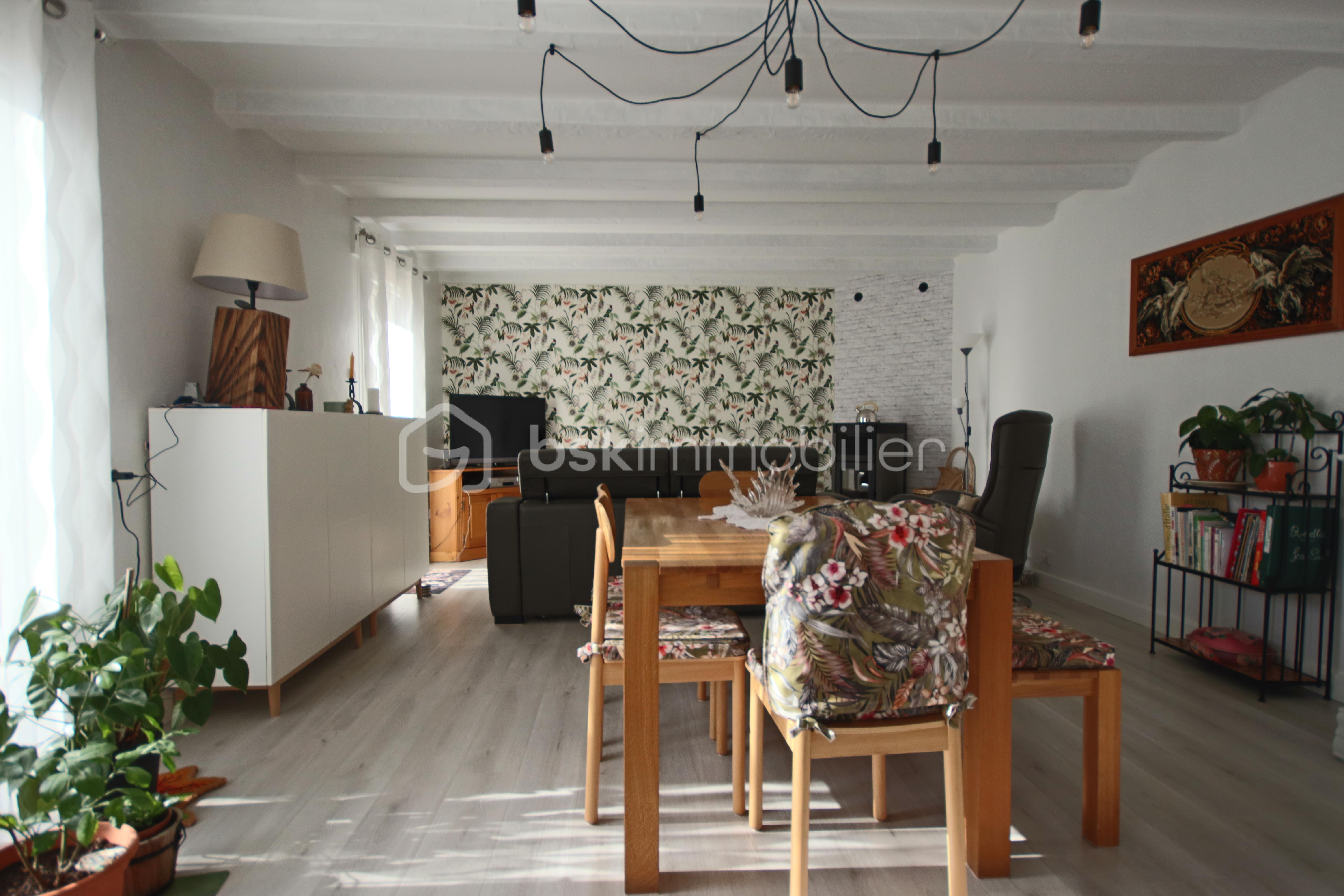 Duplex de 105 m² - salon bis.jpg