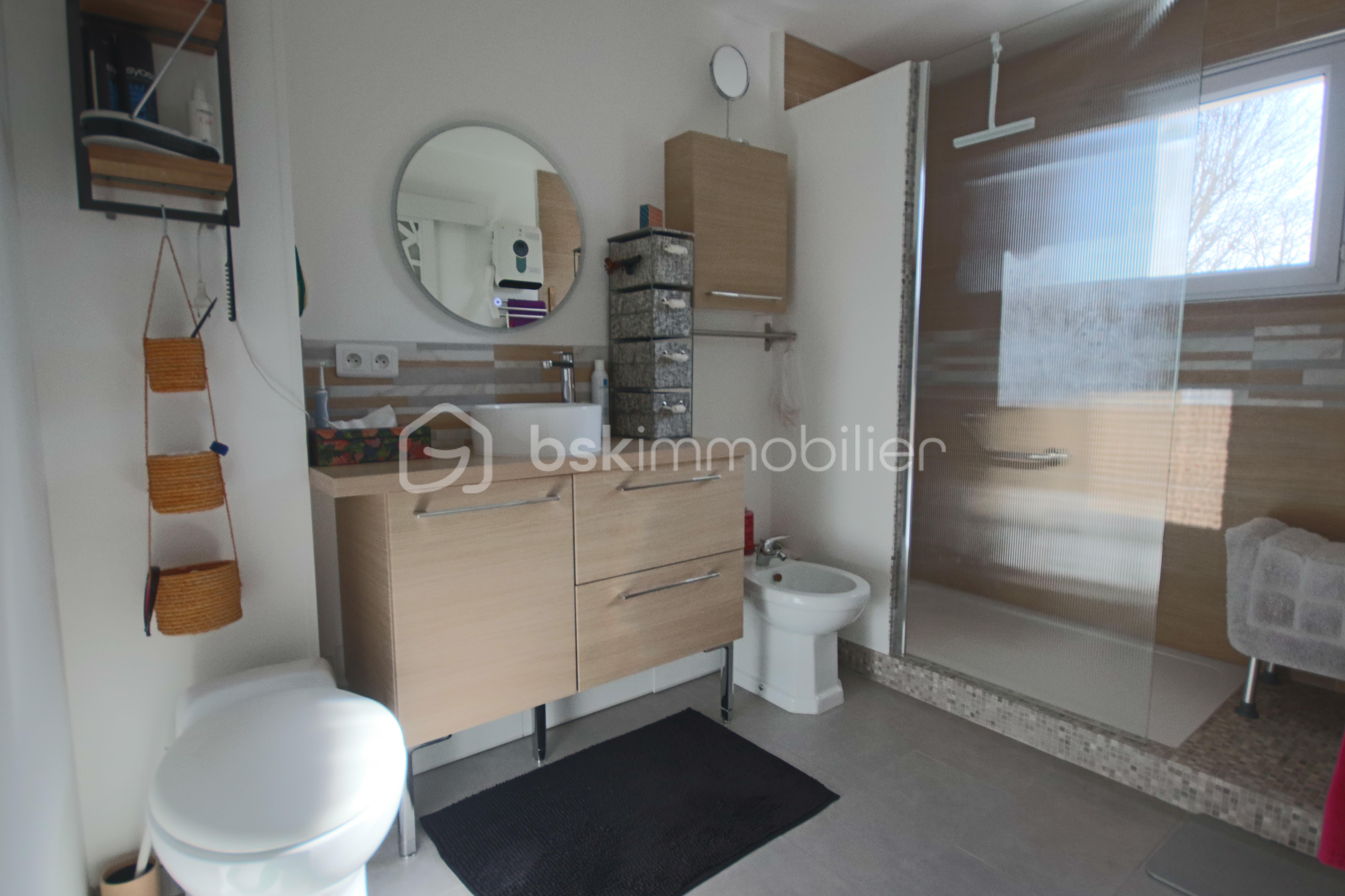 Duplex de 105 m² - salle d'eau.jpg