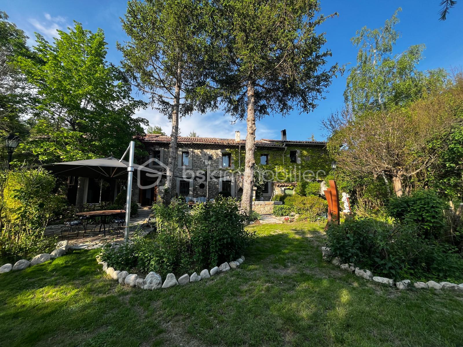 Bastide de 365 m² - 1741431569707.jpg
