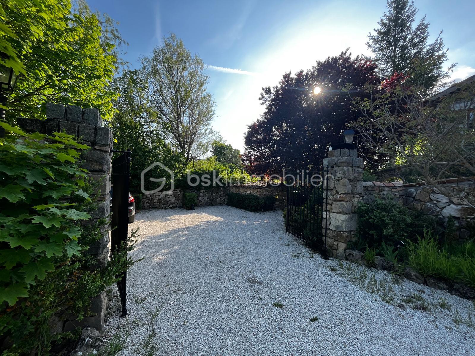 Bastide de 365 m² - 1741431569799.jpg