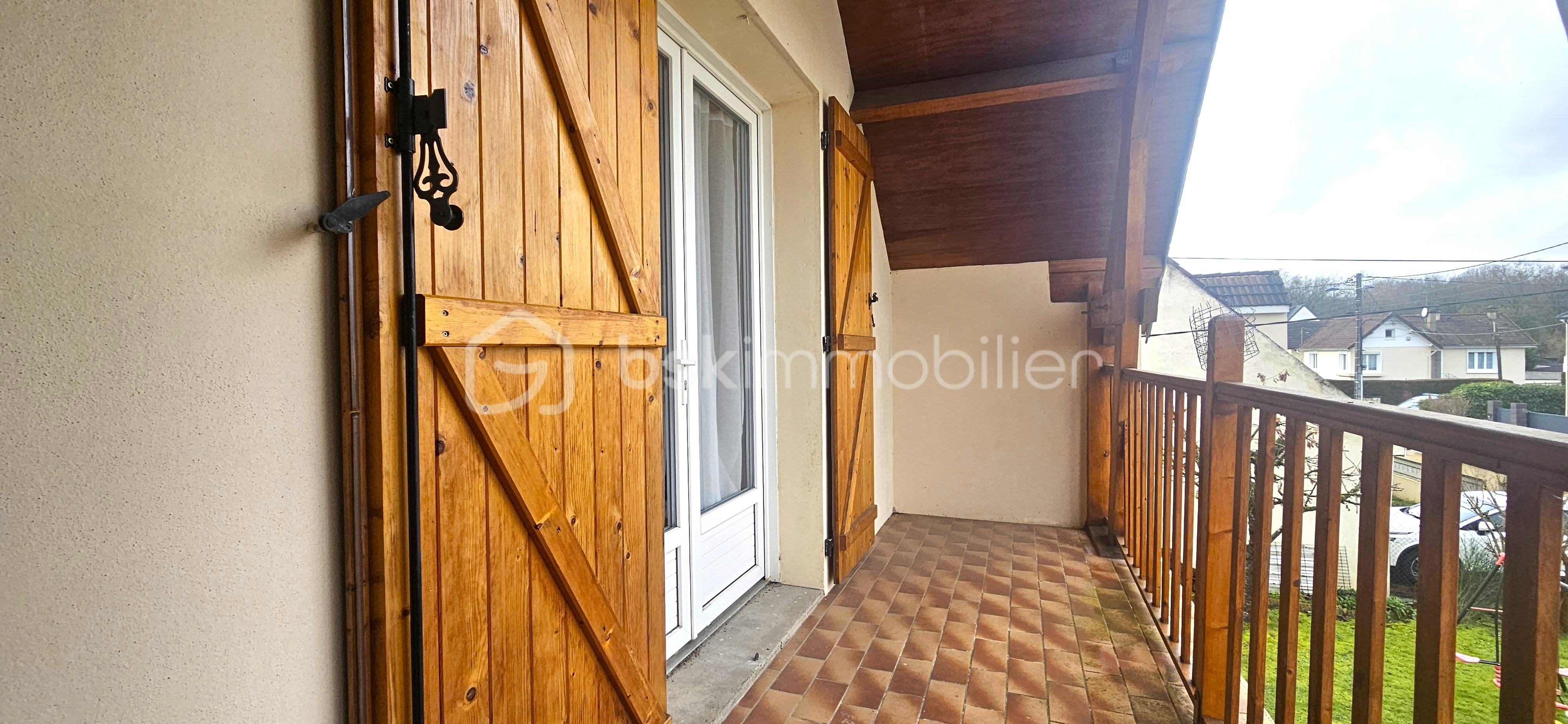 Maison de 120 m² - ch 2 balcon.jpg