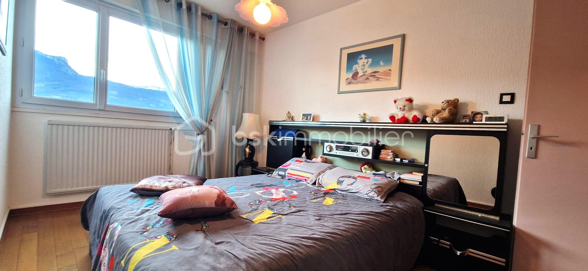 Appartement de 104,50 m² - CHAMBRE AUTRE VUE.jpg