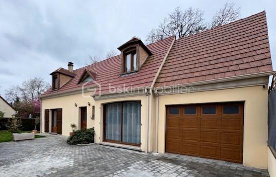 EXTERIEUR DEVANT.png