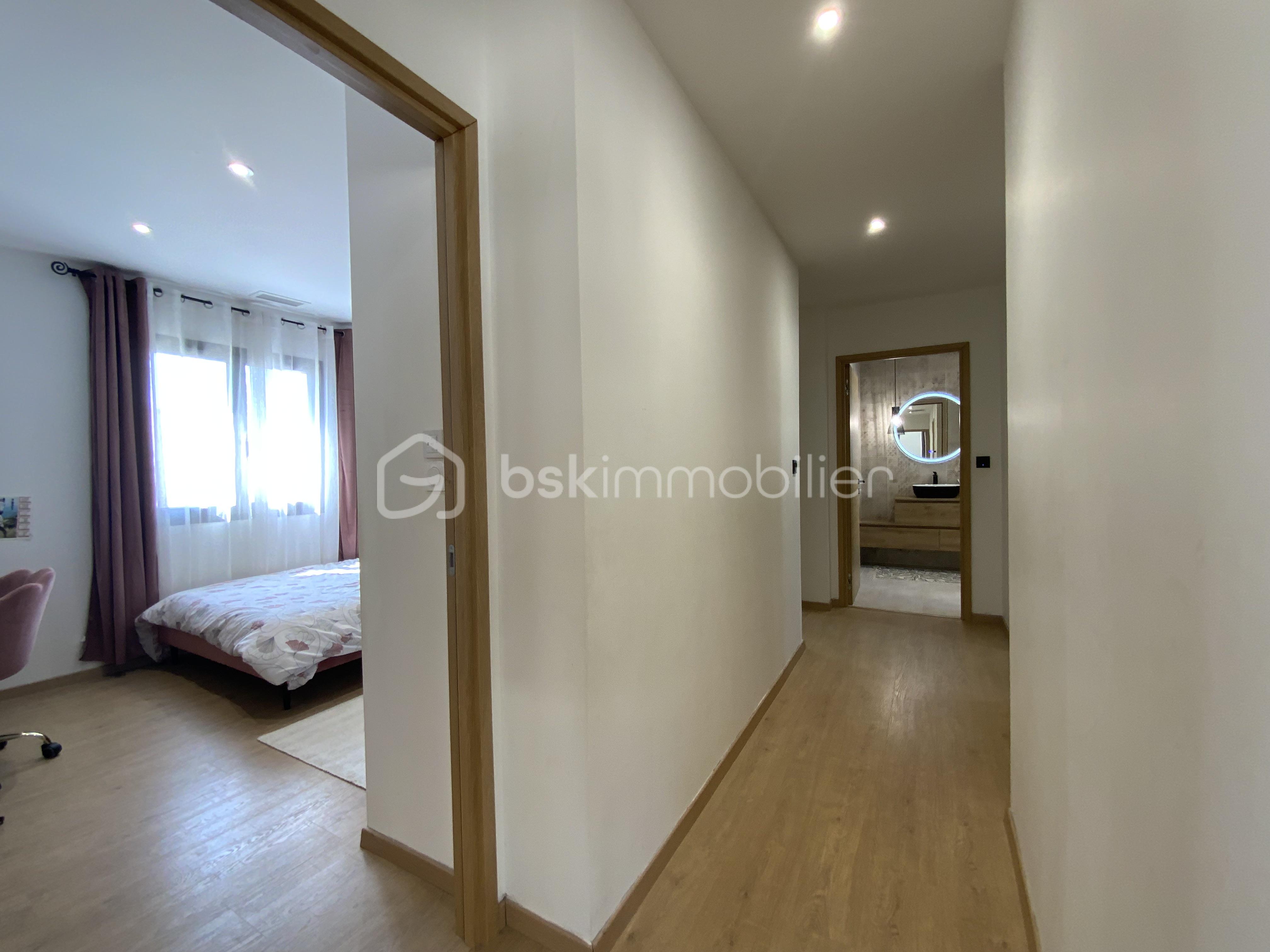 Maison contemporaine de 180 m² - 10.jpeg